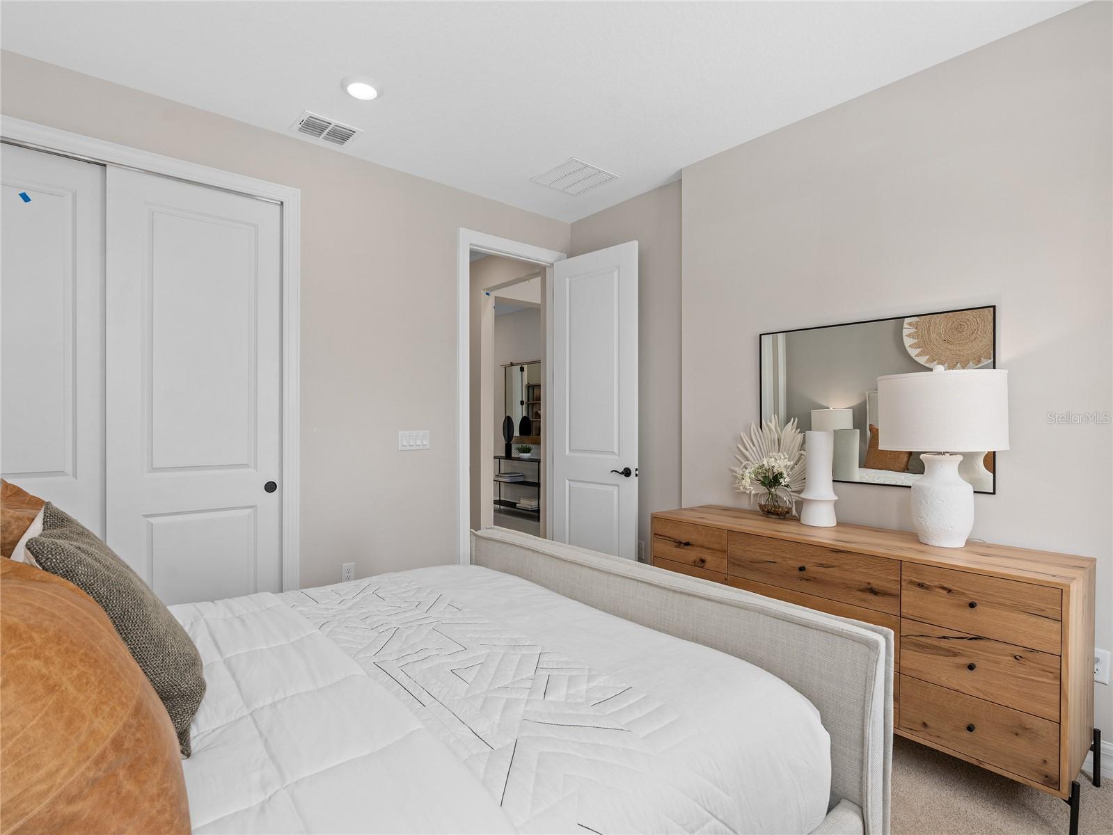 Image 6 of 29 For 5624 Flame Vine Way