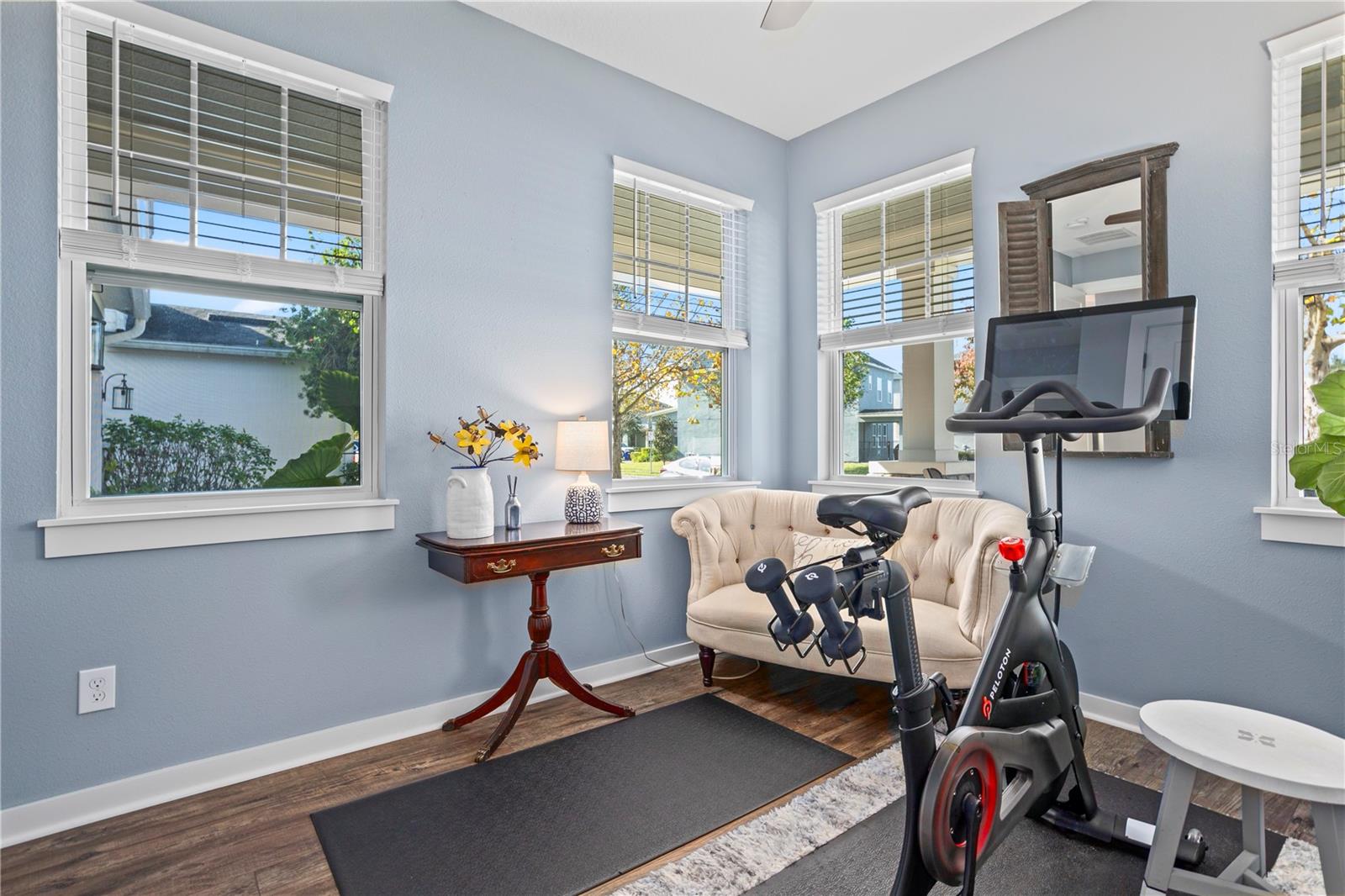 Image 25 of 78 For 14144 Aldford Drive