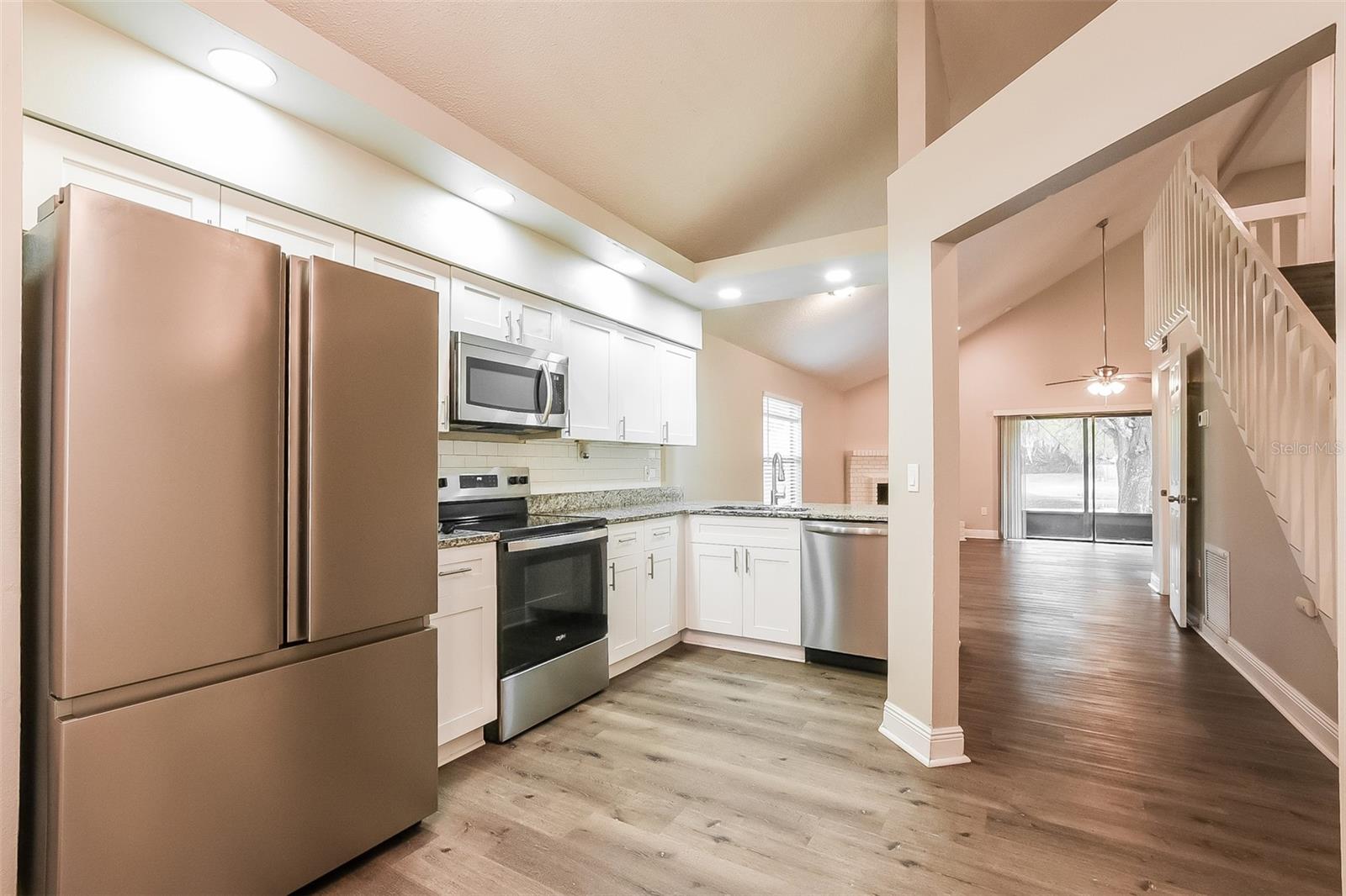 Image 7 of 22 For 4800 Old Oak Tree Court