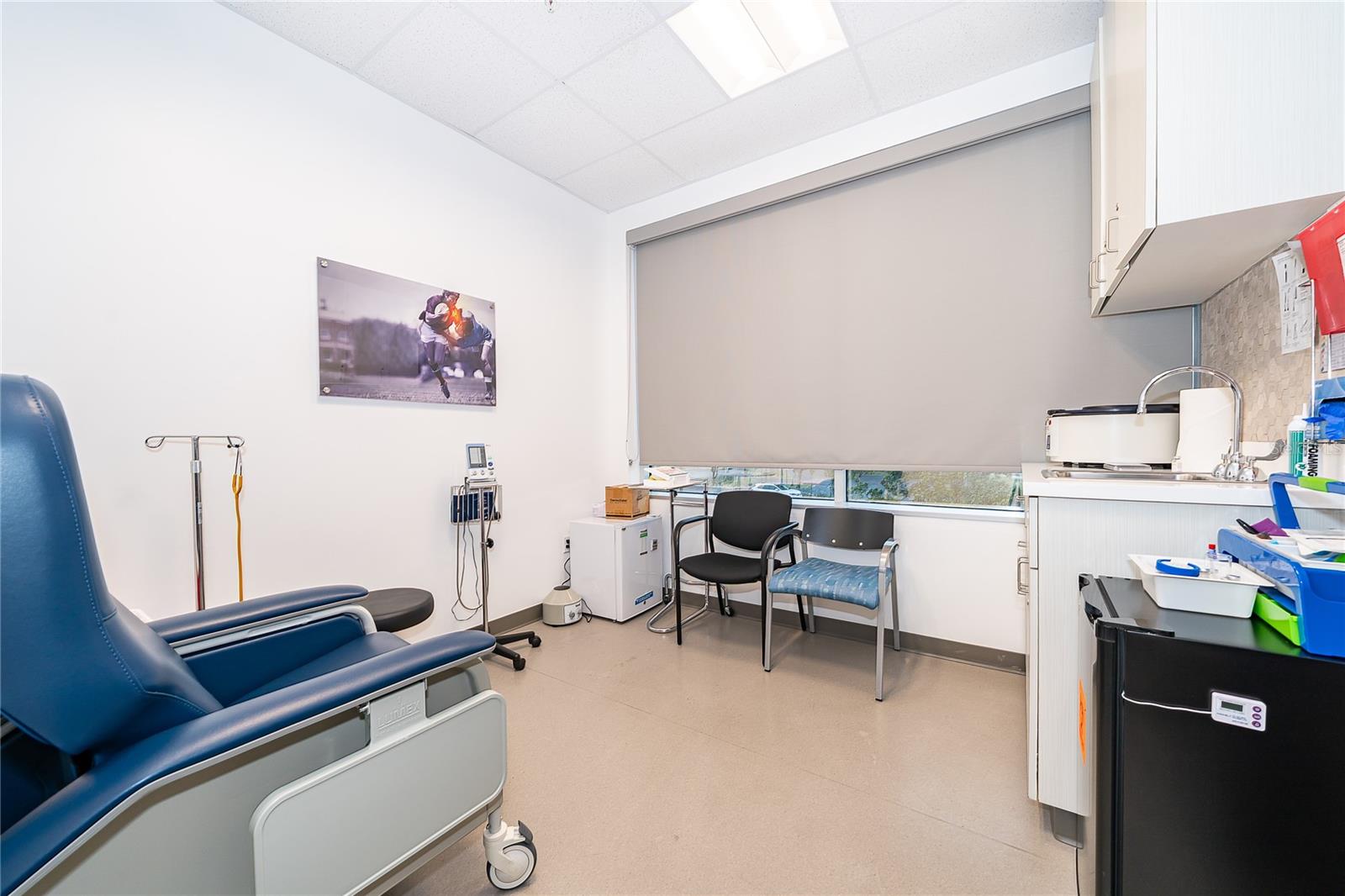 Image 30 of 40 For 7560 Red Bug Lake Rd  2014