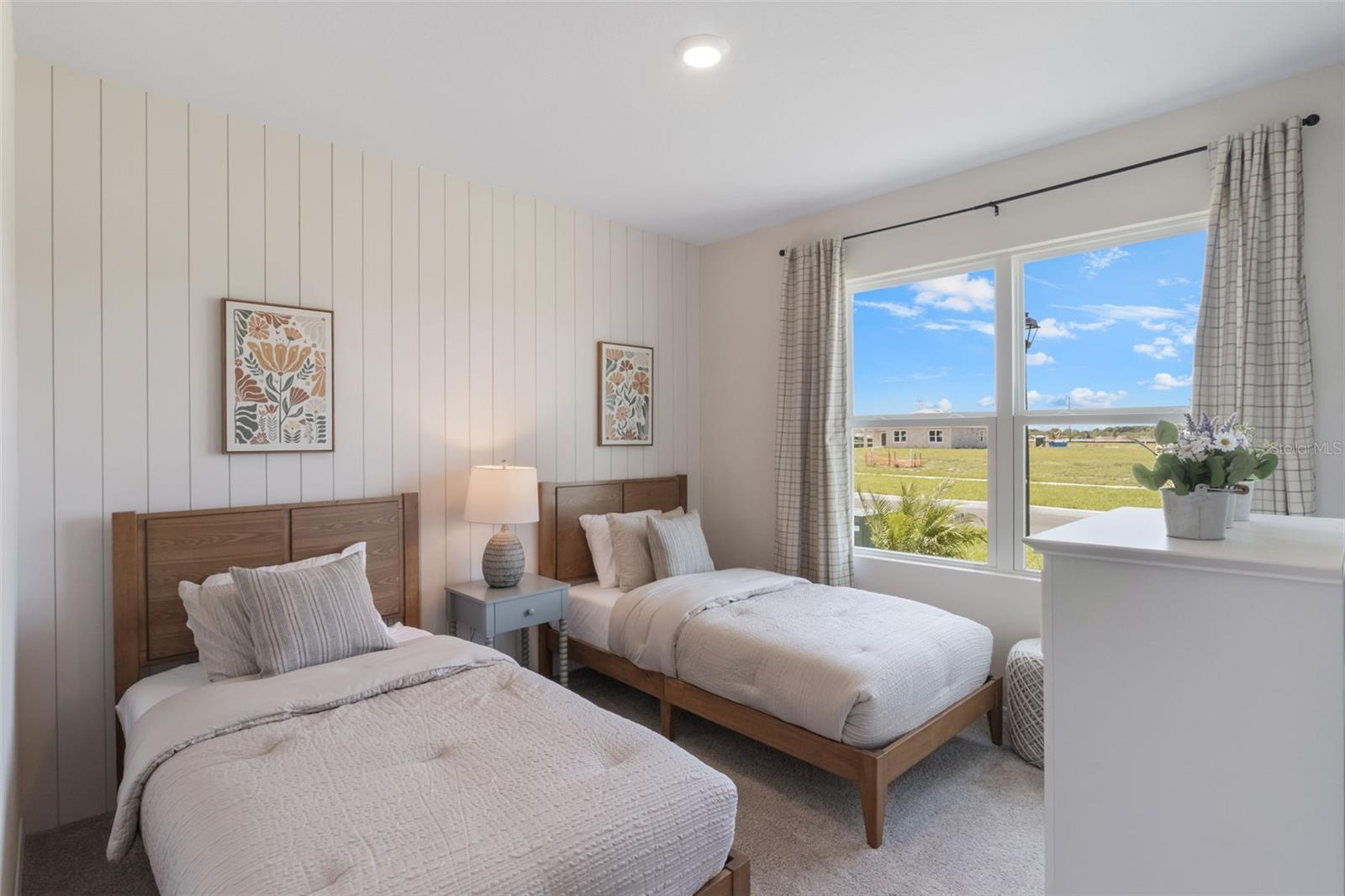 Image 20 of 30 For 3393 Wakefield Drive