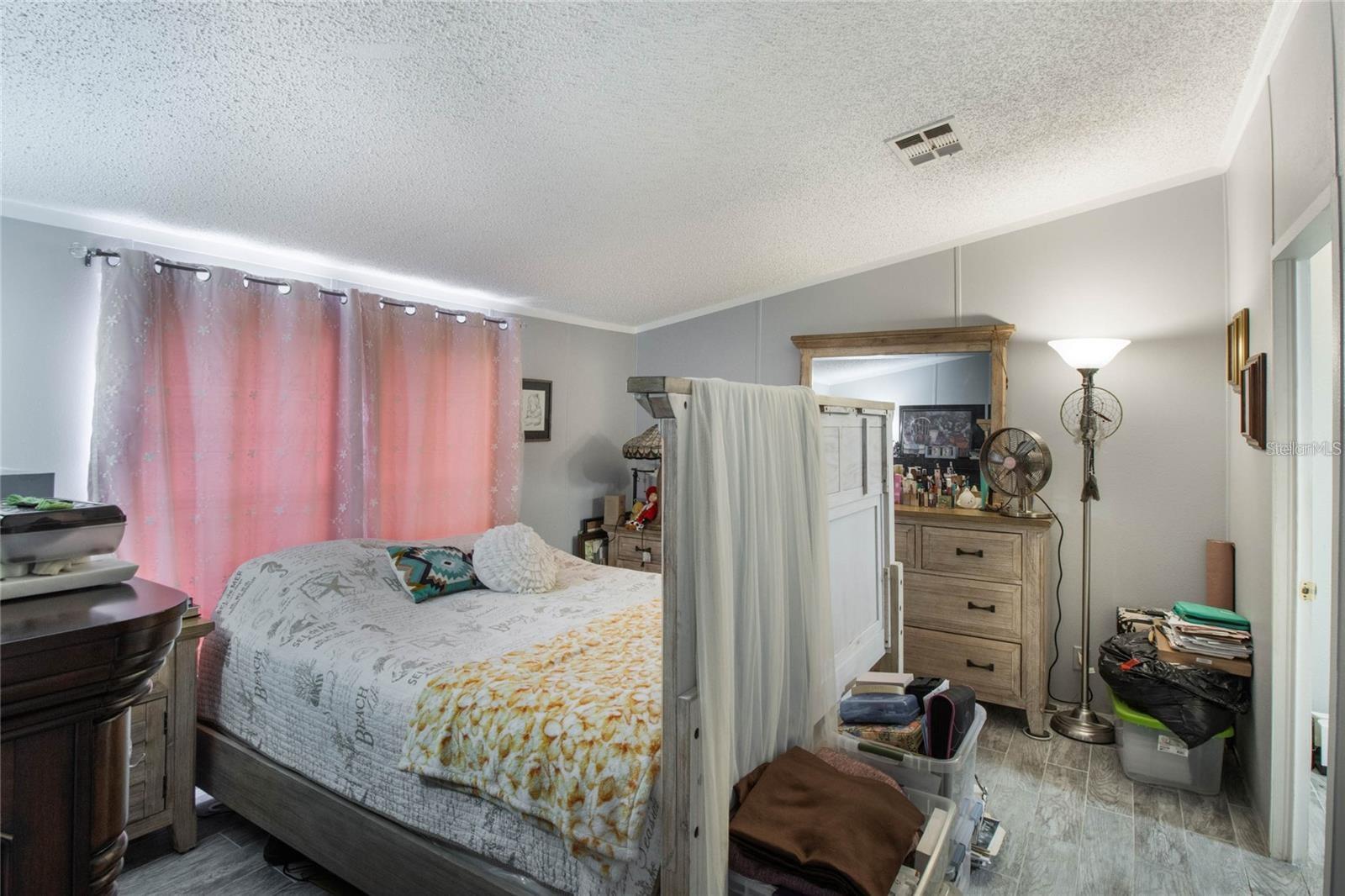 Image 12 of 18 For 6643 Lure Court