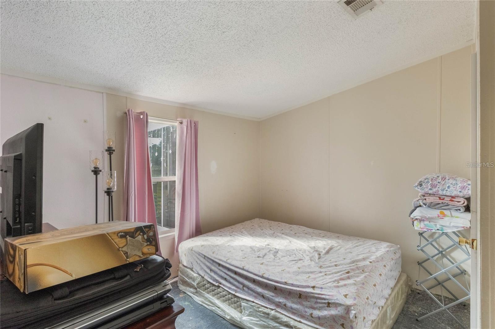 Image 8 of 18 For 6643 Lure Court