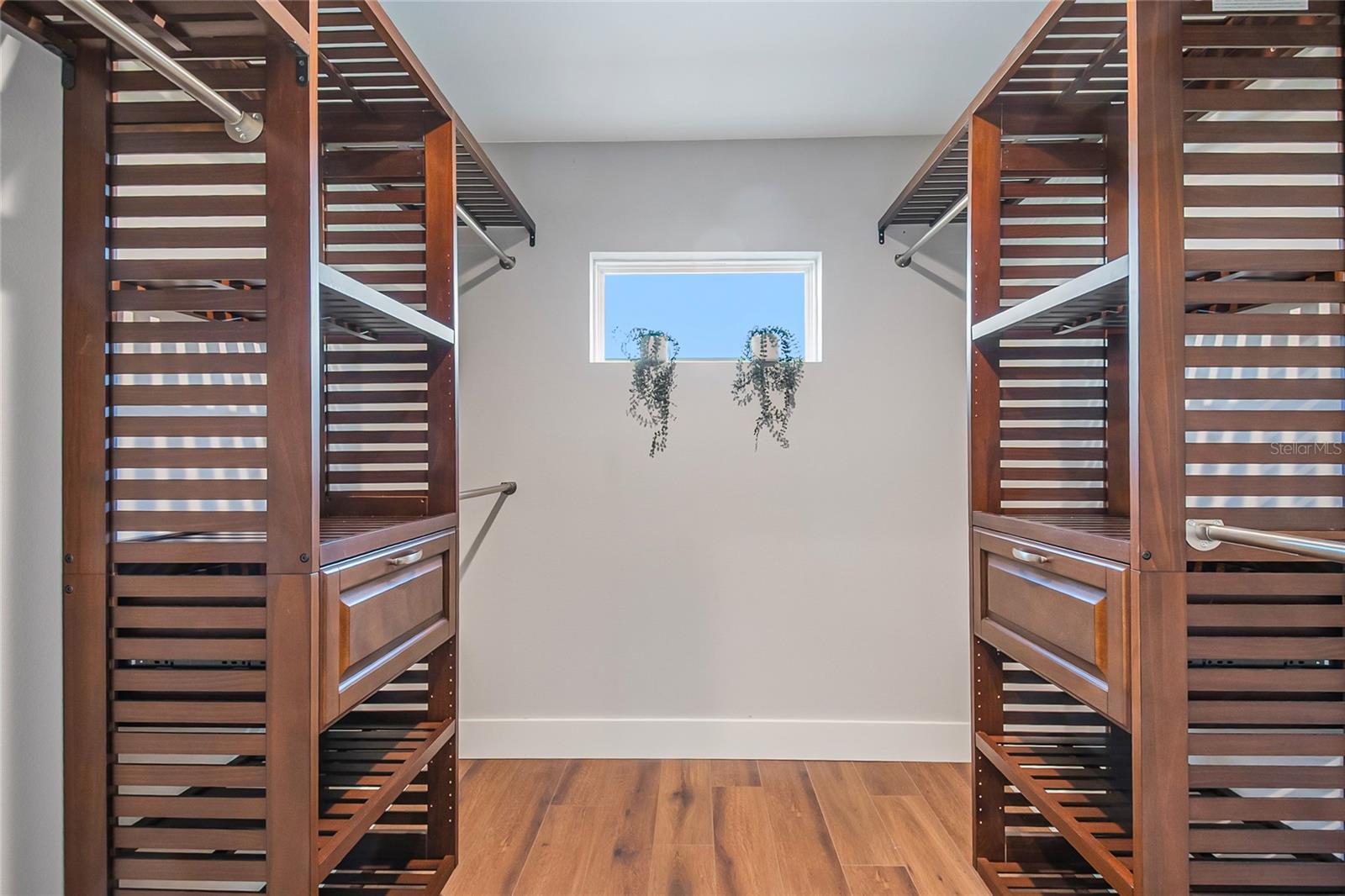 Image 12 of 37 For 7818 Plantation Drive