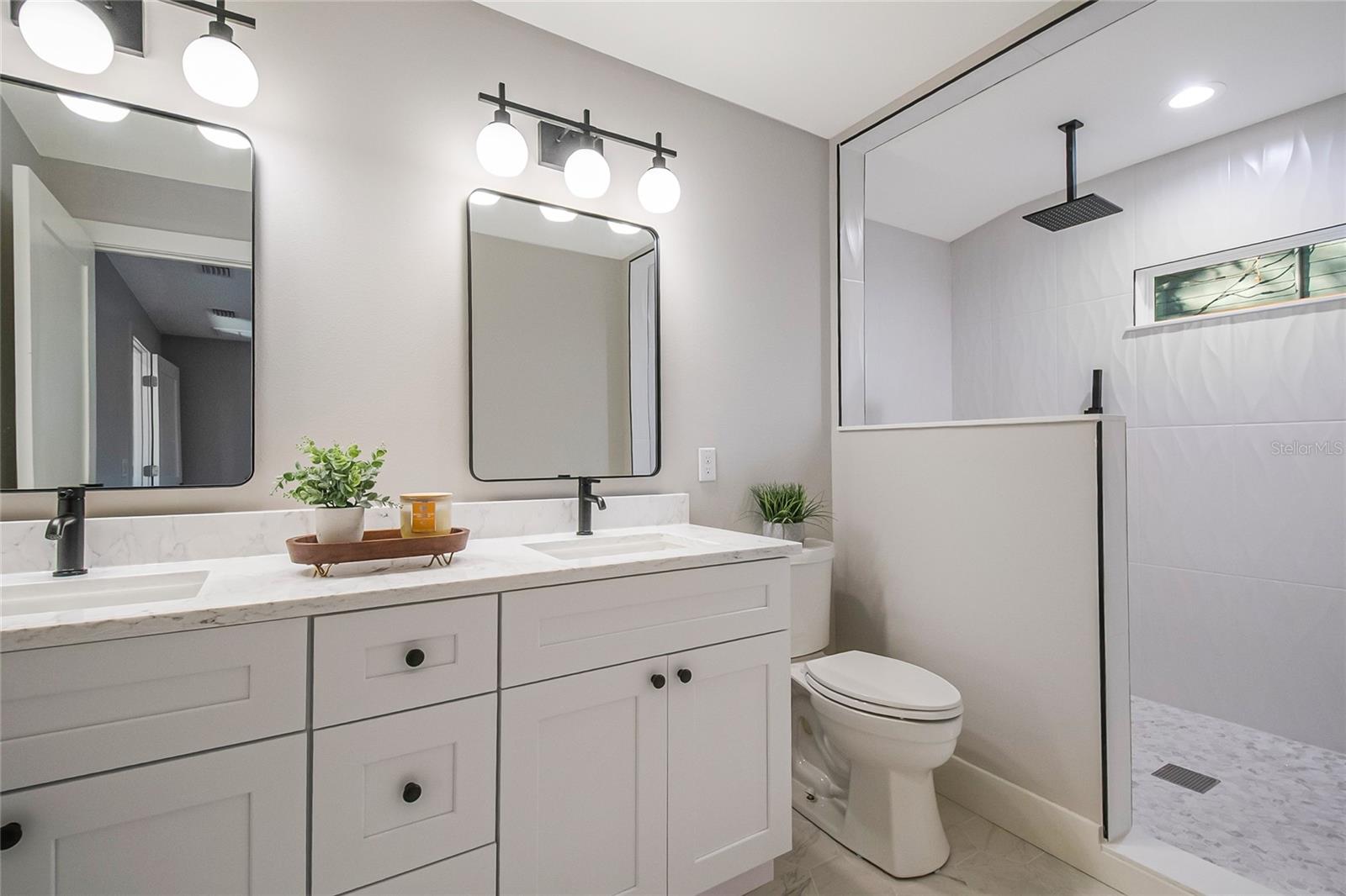 Image 13 of 37 For 7818 Plantation Drive