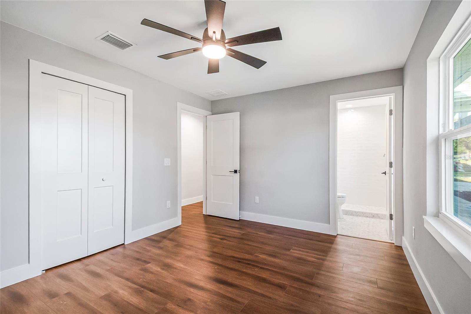 Image 28 of 37 For 7818 Plantation Drive