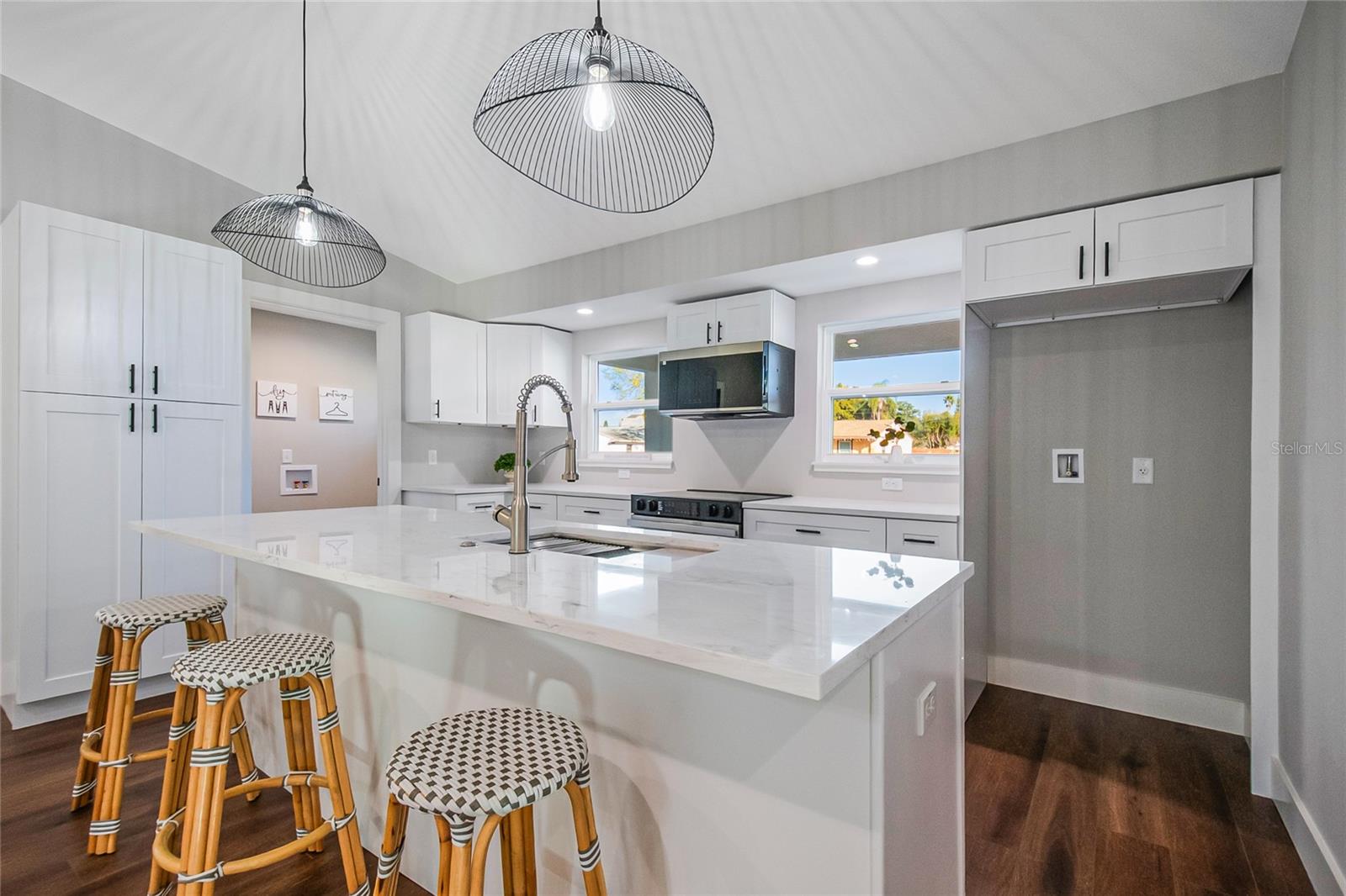 Image 4 of 37 For 7818 Plantation Drive