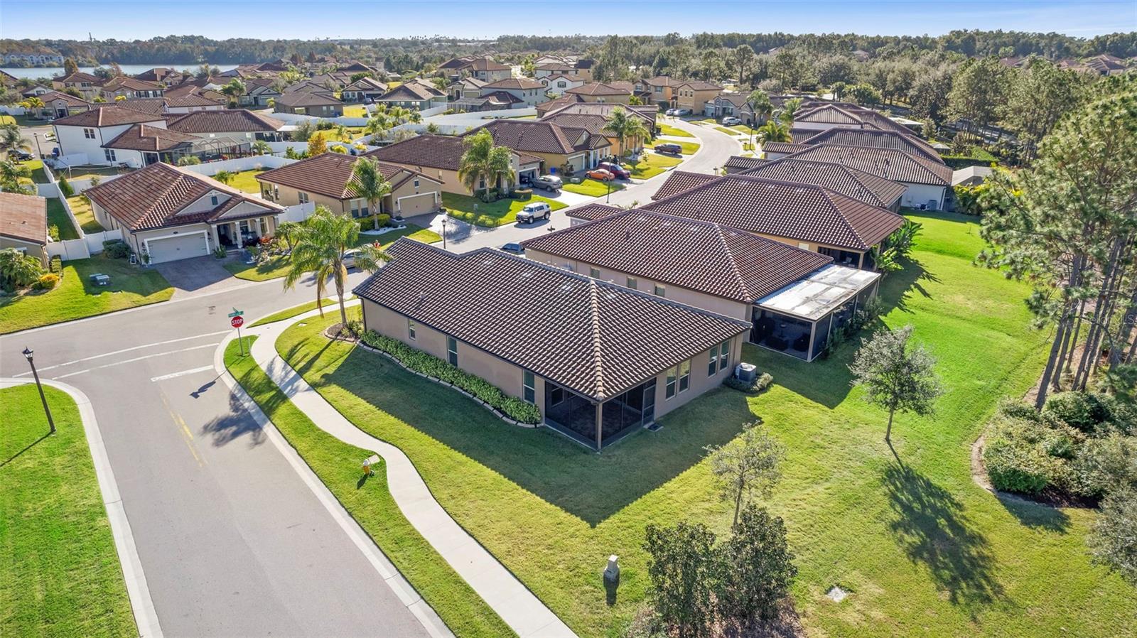 Image 11 of 45 For 4004 Prima Lago Circle