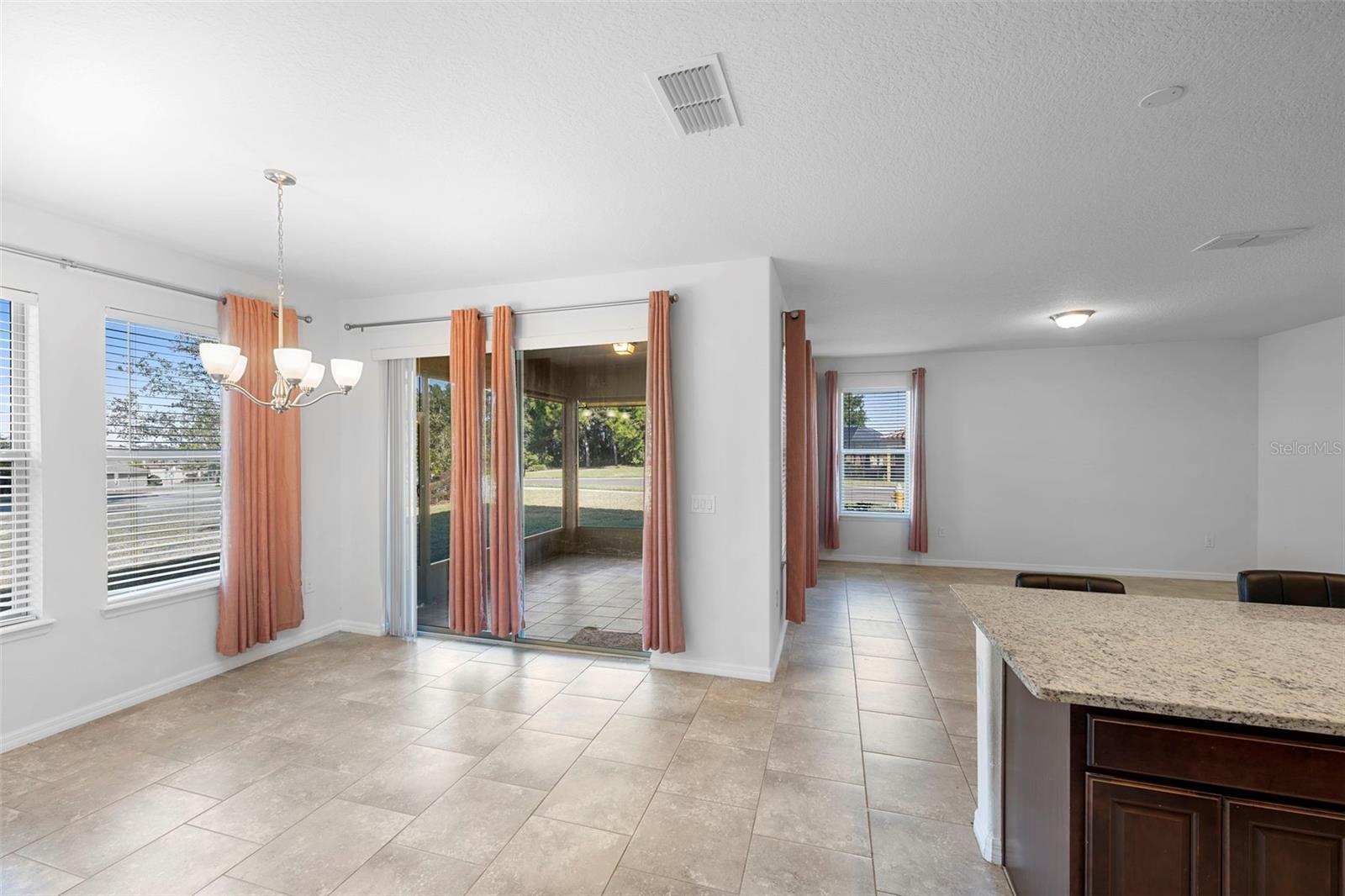 Image 24 of 45 For 4004 Prima Lago Circle