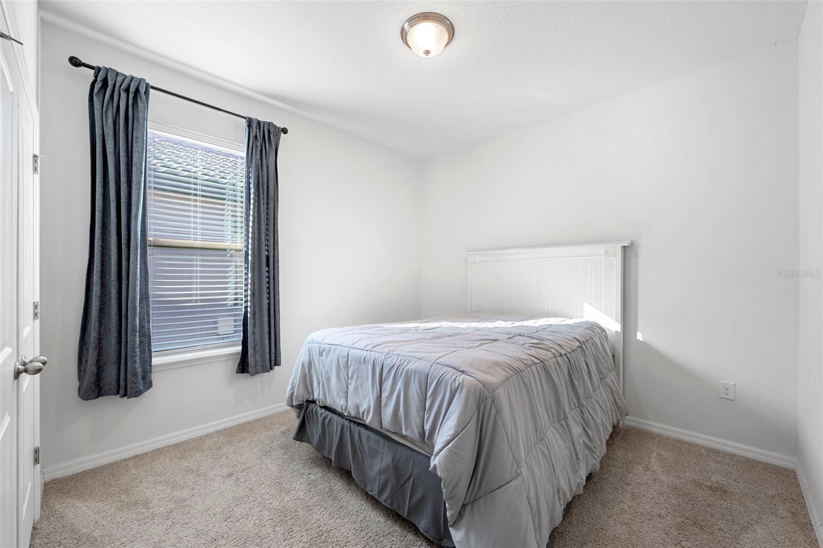 Image 32 of 45 For 4004 Prima Lago Circle