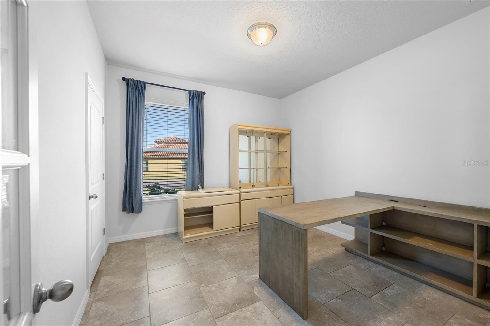 Image 43 of 45 For 4004 Prima Lago Circle