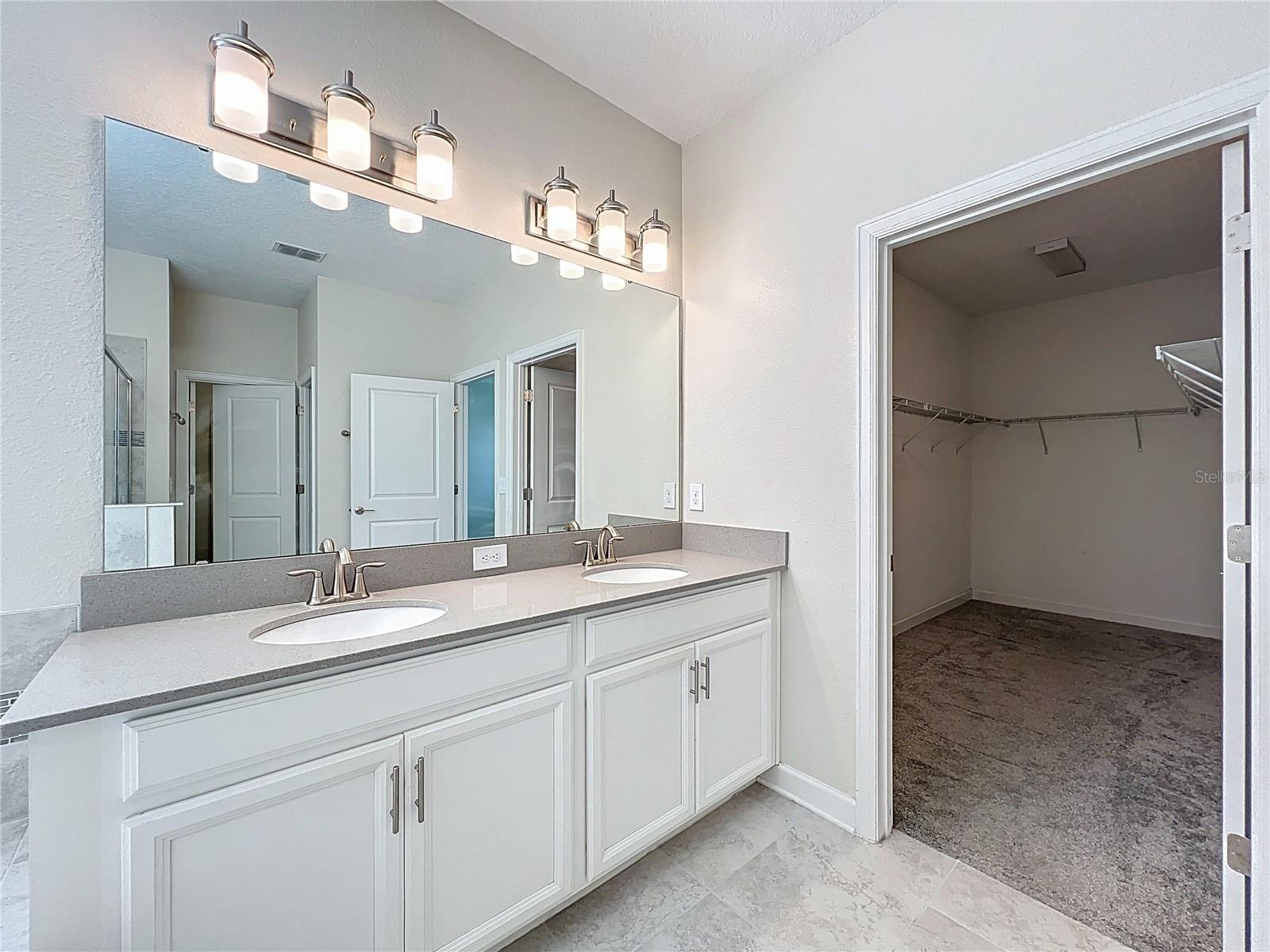 Image 45 of 66 For 10006 Yelllow Jasmine Drive