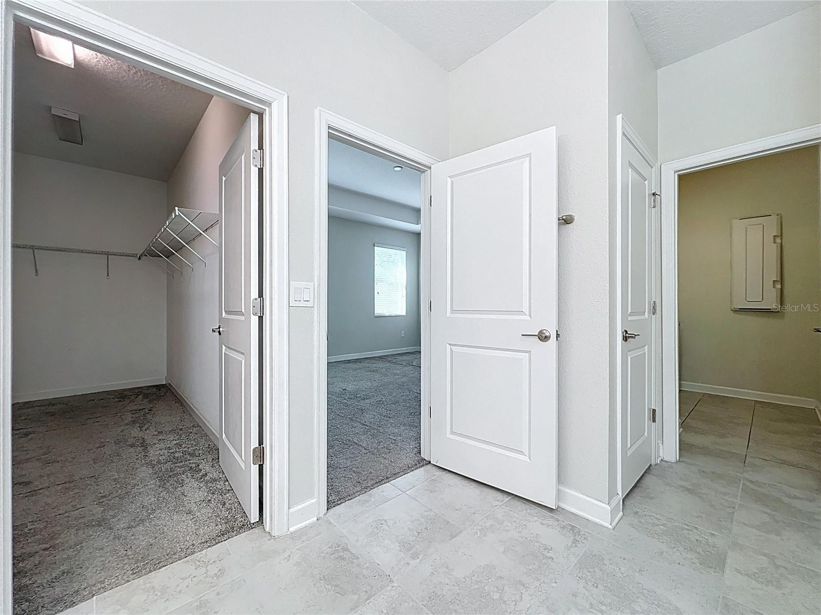 Image 47 of 66 For 10006 Yelllow Jasmine Drive