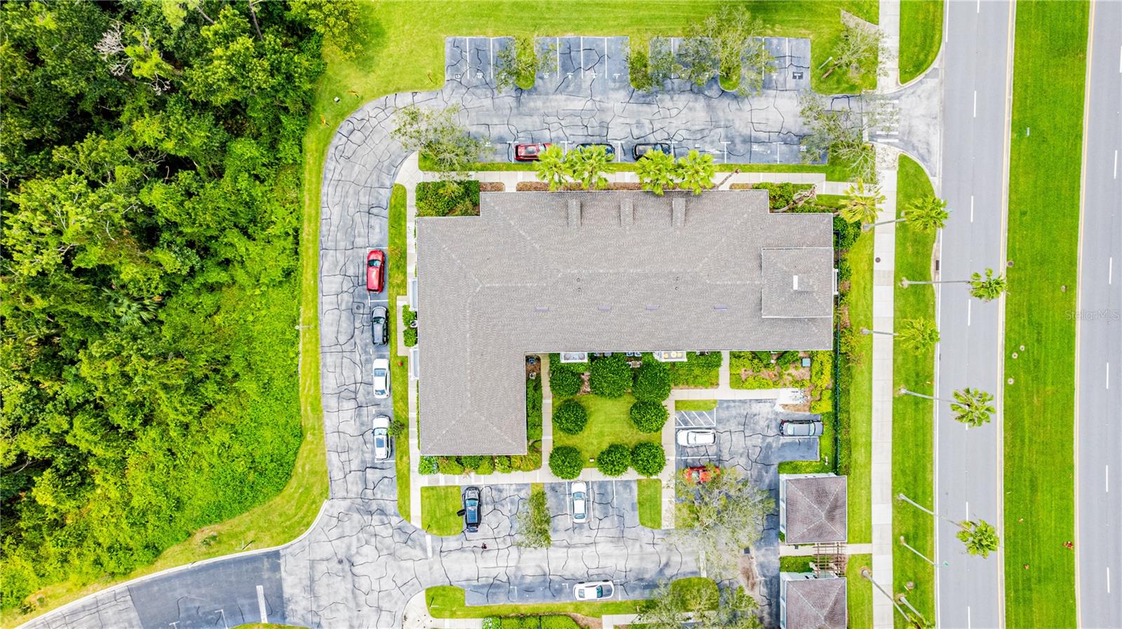 Image 16 of 26 For 770 Siena Palm Drive 303