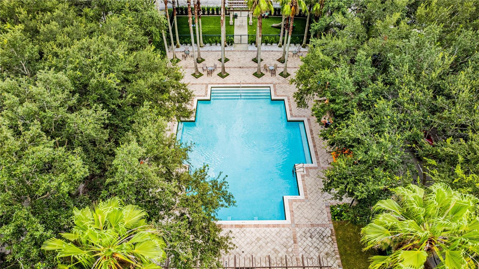 Image 18 of 26 For 770 Siena Palm Drive 303