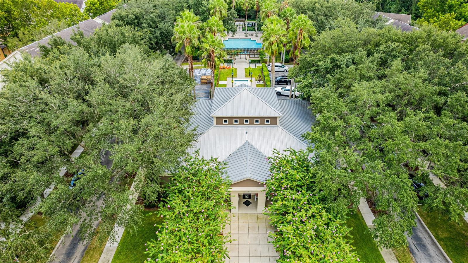 Image 19 of 26 For 770 Siena Palm Drive 303