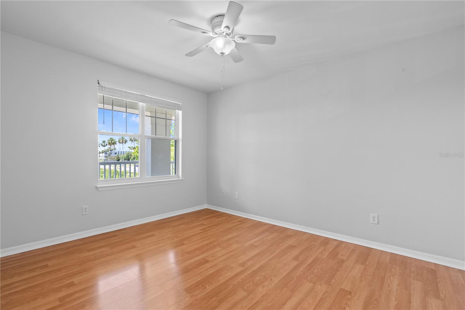 Image 9 of 26 For 770 Siena Palm Drive 303