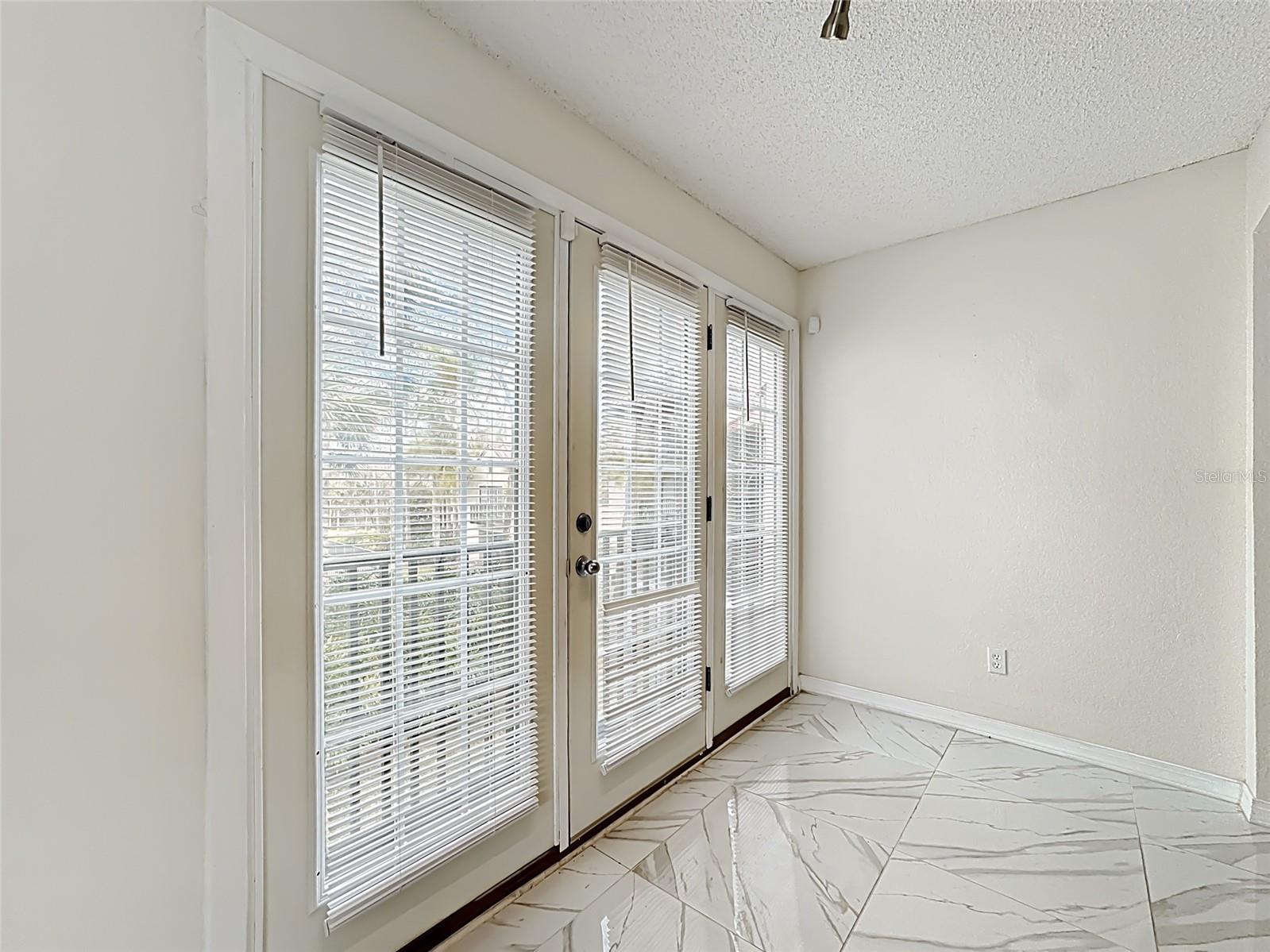 Image 28 of 54 For 232 Afton Square 201