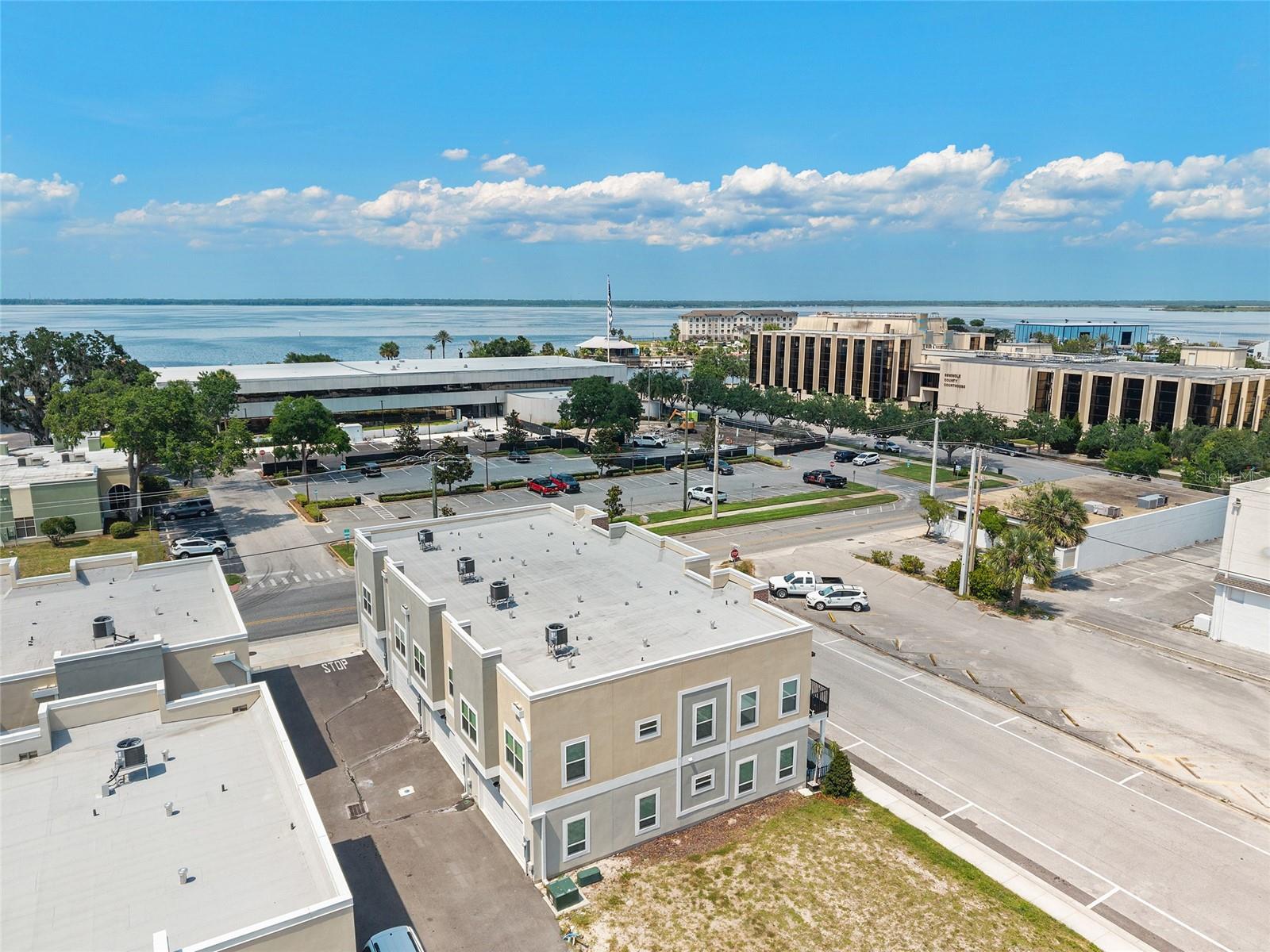 Image 41 of 41 For 288 Oak Avenue