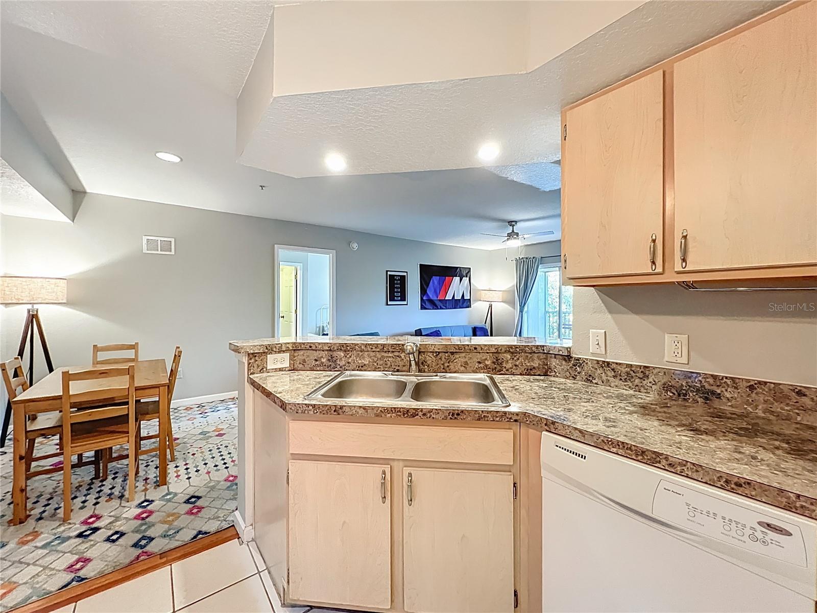 Image 10 of 46 For 12602 Crest Springs Lane 1333