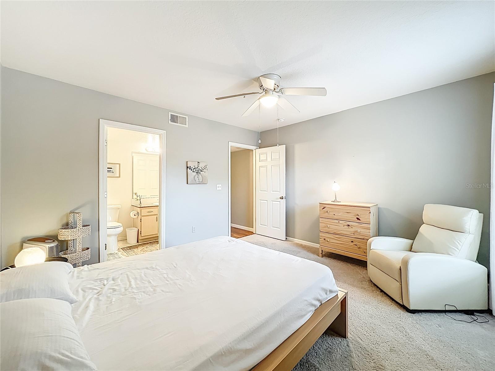 Image 20 of 46 For 12602 Crest Springs Lane 1333