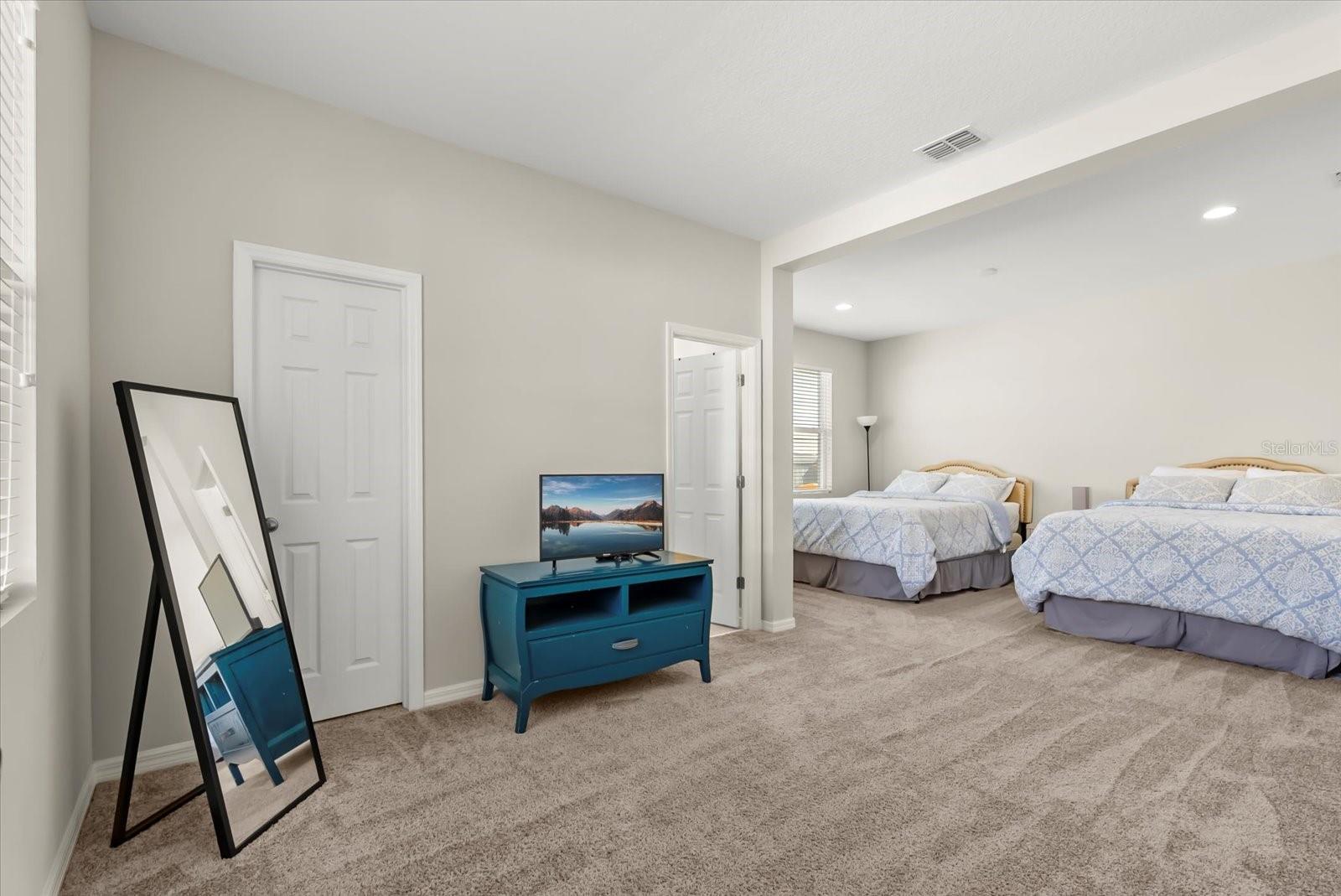 Image 27 of 38 For 5351 Carrara Court