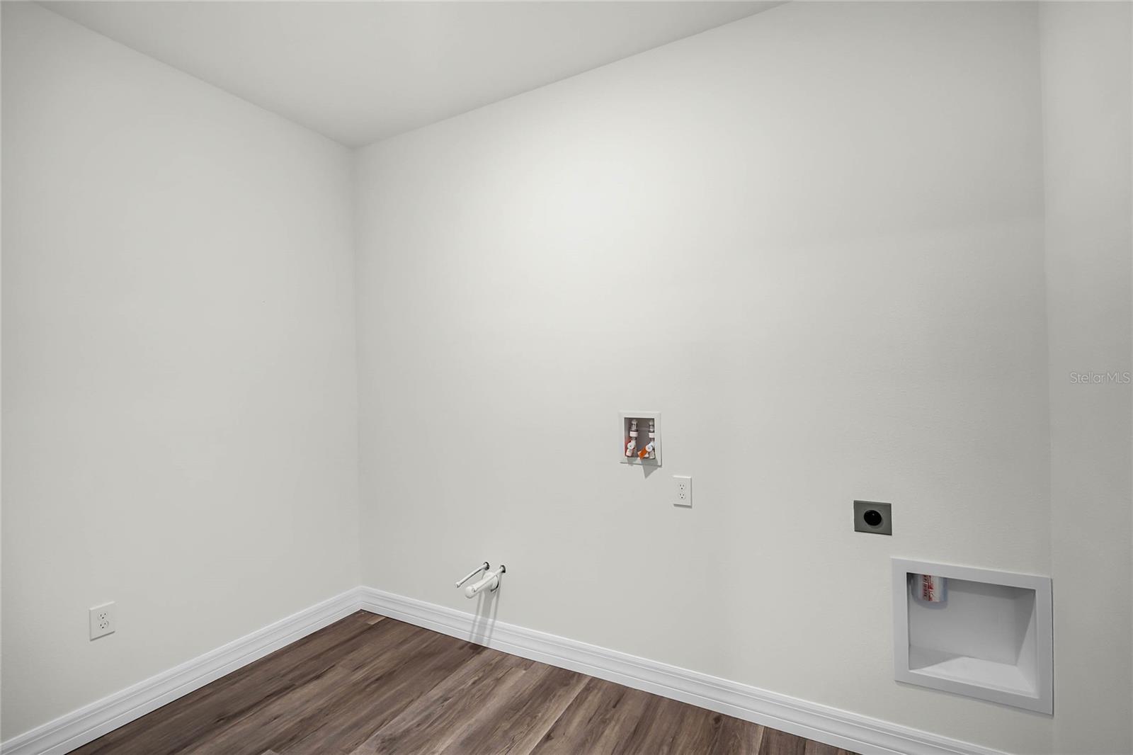 Image 29 of 30 For 5239 Ligonberry Street