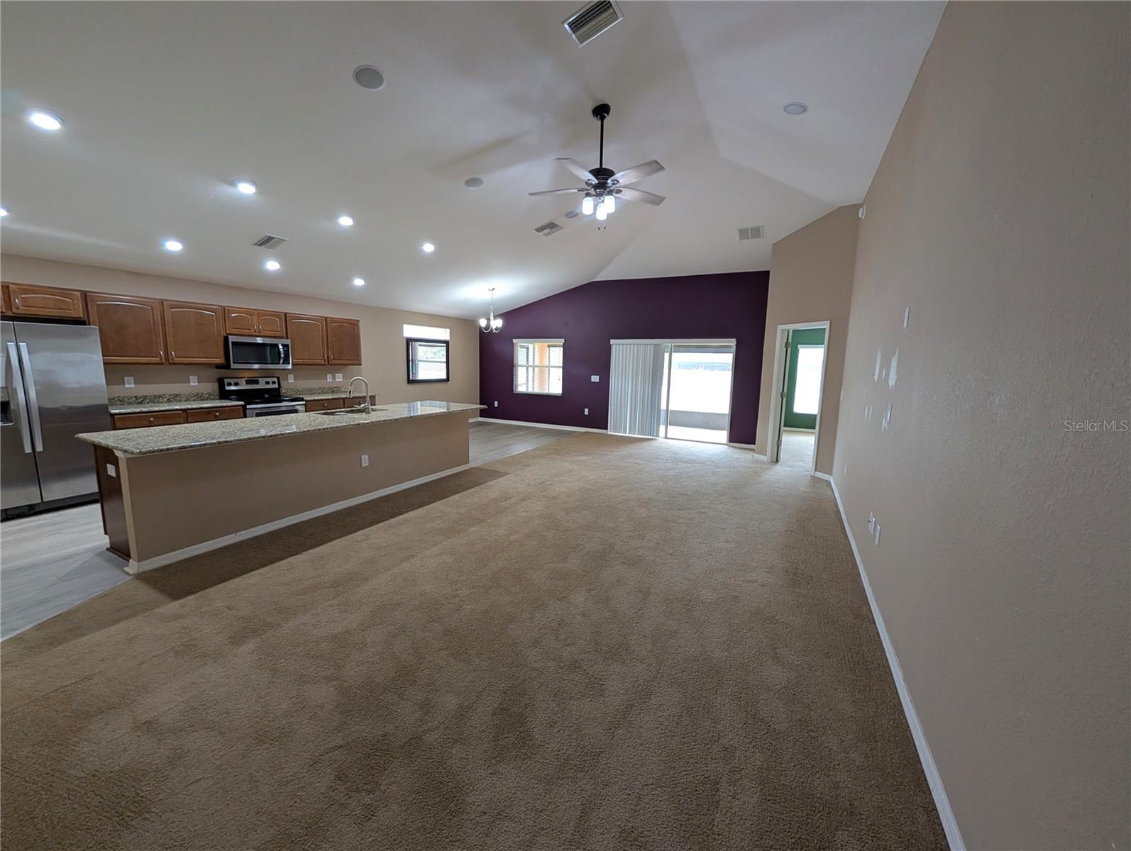 Image 3 of 21 For 722 Vineyard Reserve Court