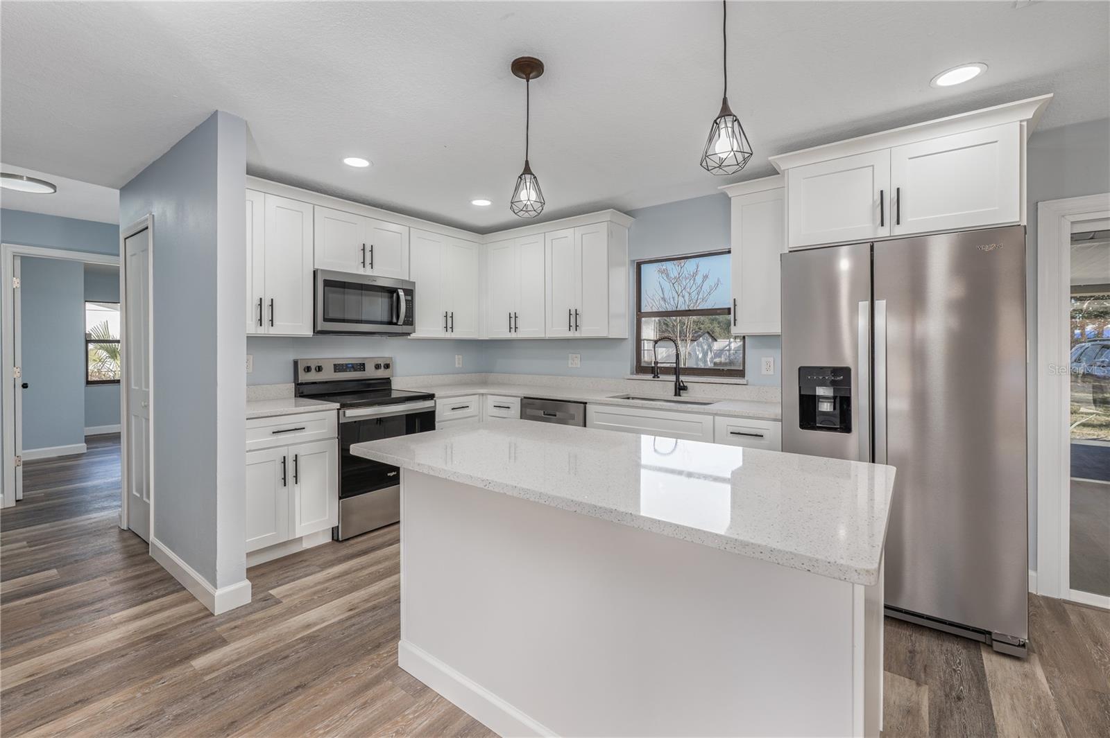 Image 18 of 40 For 707 Maple Avenue