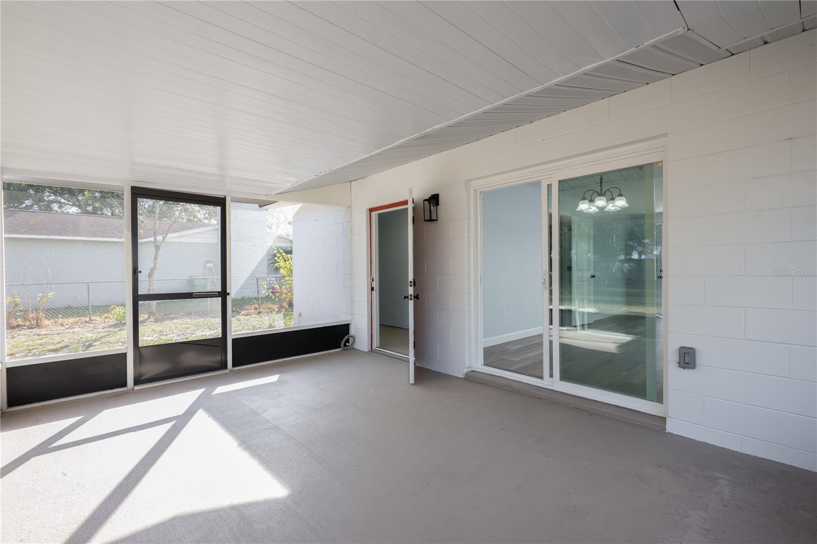 Image 33 of 40 For 707 Maple Avenue