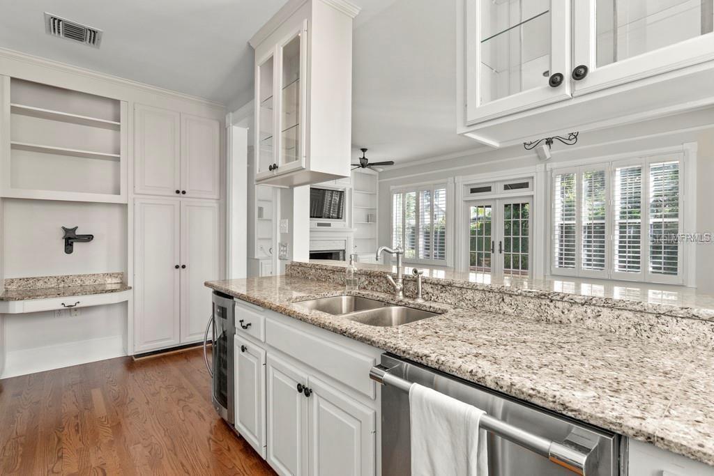 Image 11 of 46 For 1119 Belleaire Circle