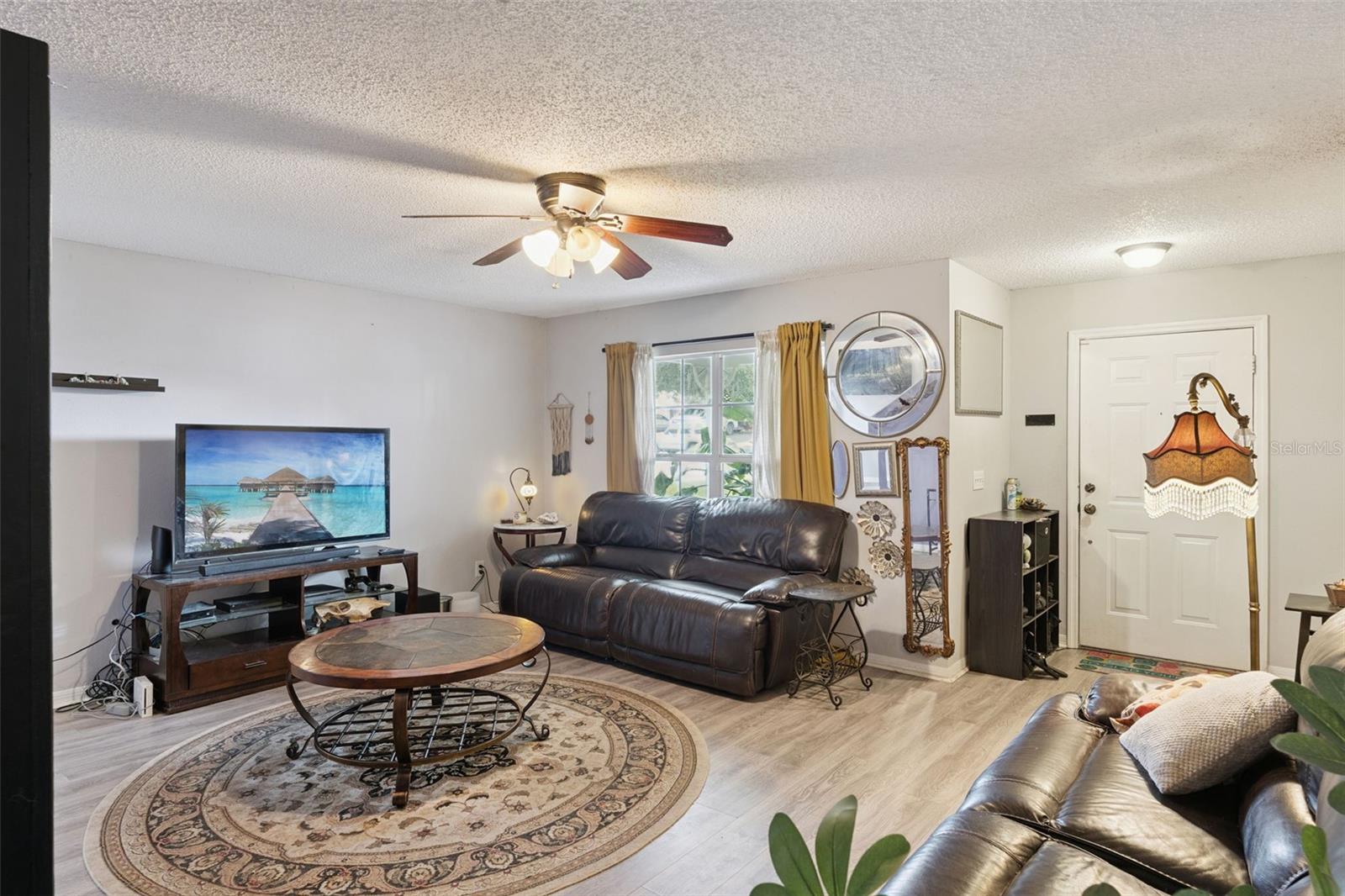 Image 7 of 27 For 5322 Regal Oak Circle