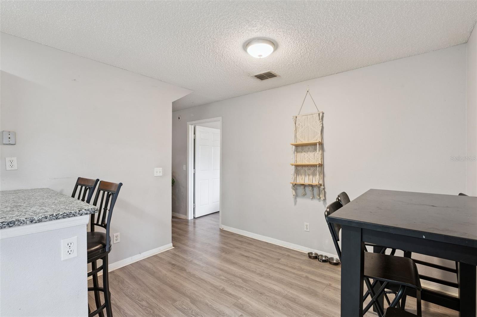 Image 9 of 27 For 5322 Regal Oak Circle