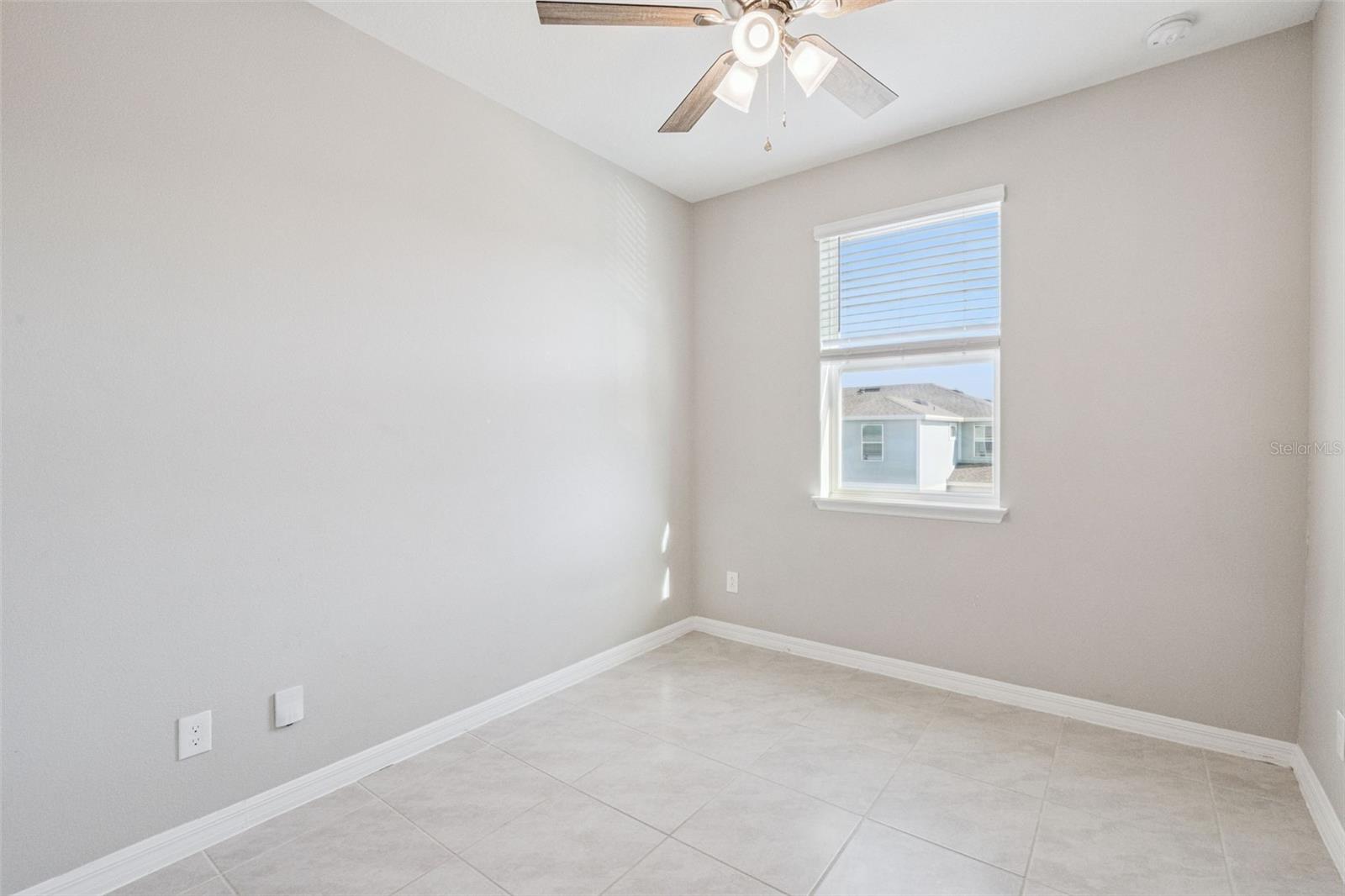 Image 14 of 38 For 780 Yukon Lane