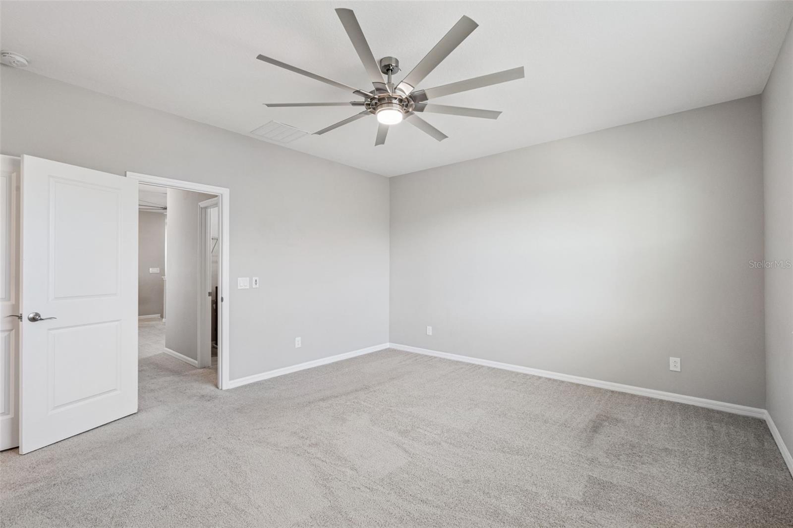 Image 18 of 38 For 780 Yukon Lane