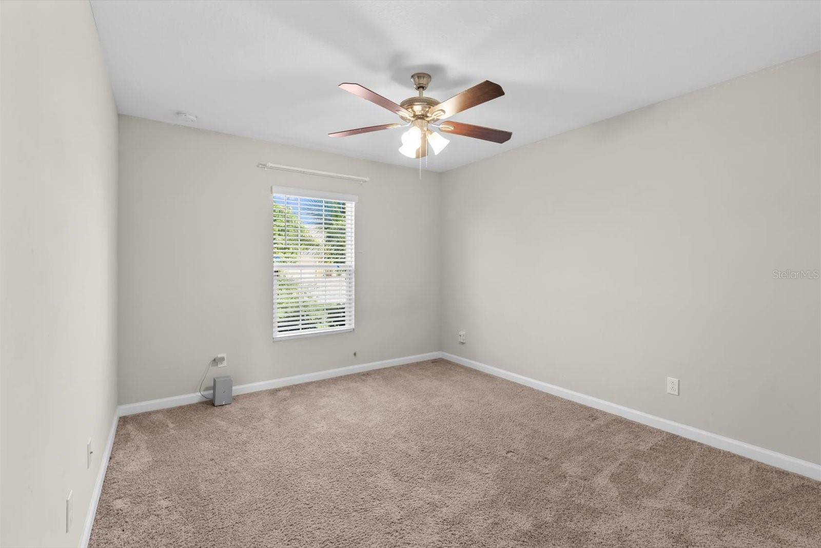 Image 24 of 33 For 512 Mccomb Avenue