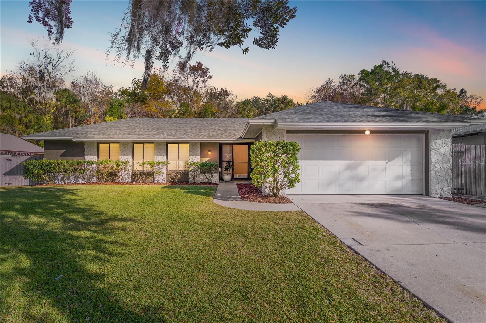 Details for 30 Sweetwater Creek Circle, OVIEDO, FL 32765