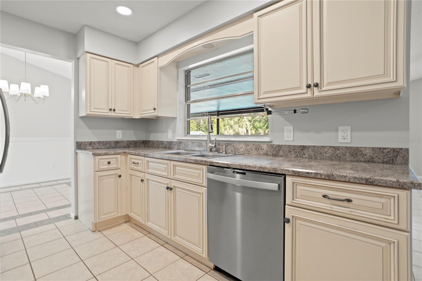 Image 5 of 29 For 30 Sweetwater Creek Circle