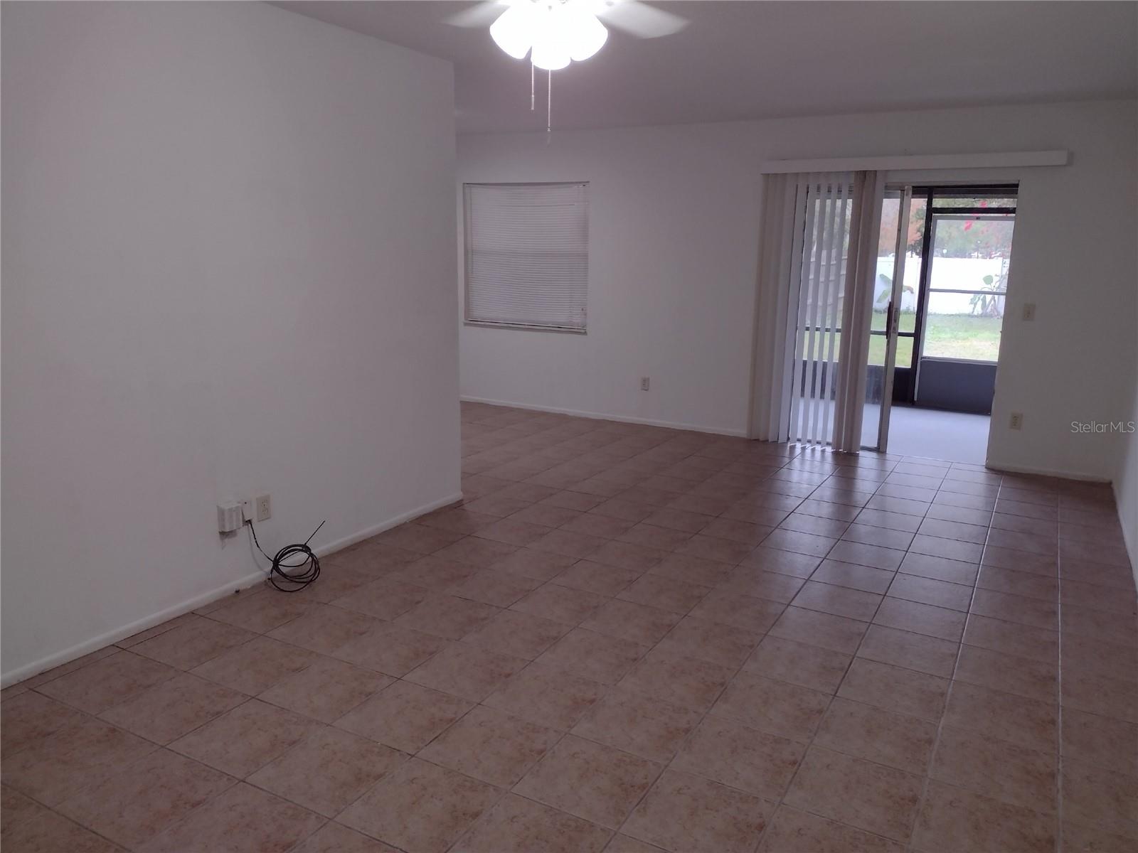 Image 4 of 19 For 2455 Rio Pinar Lakes Boulevard