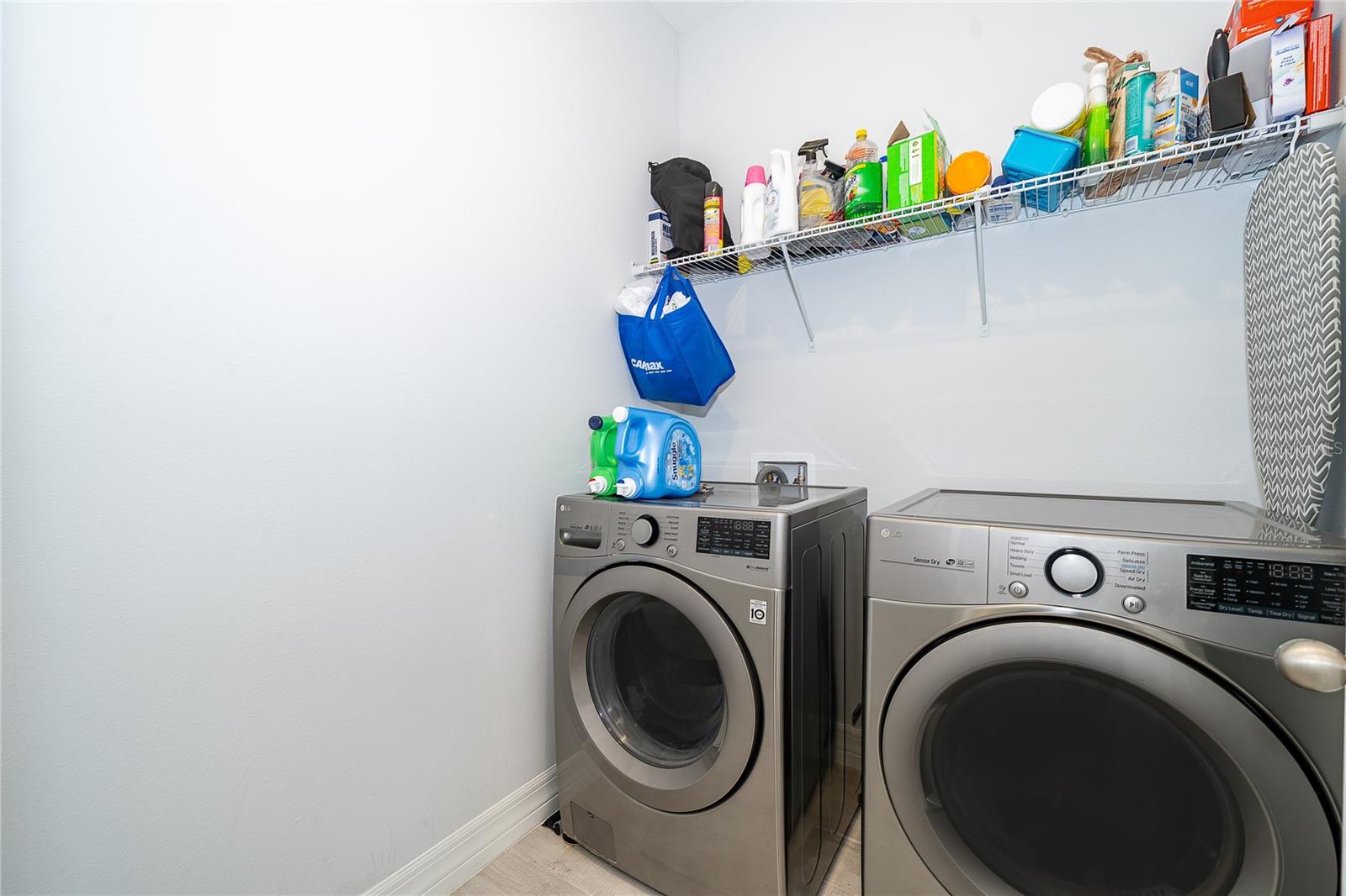 Image 18 of 25 For 5818 Wallis Lane