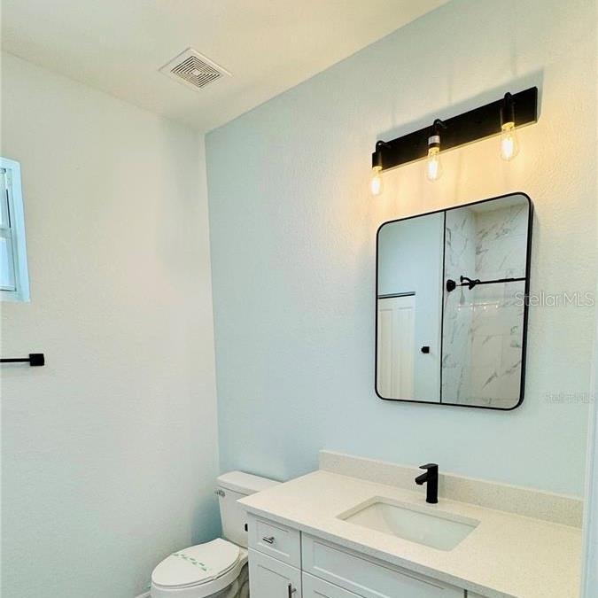 Image 5 of 16 For 14108 Chesswood Lane