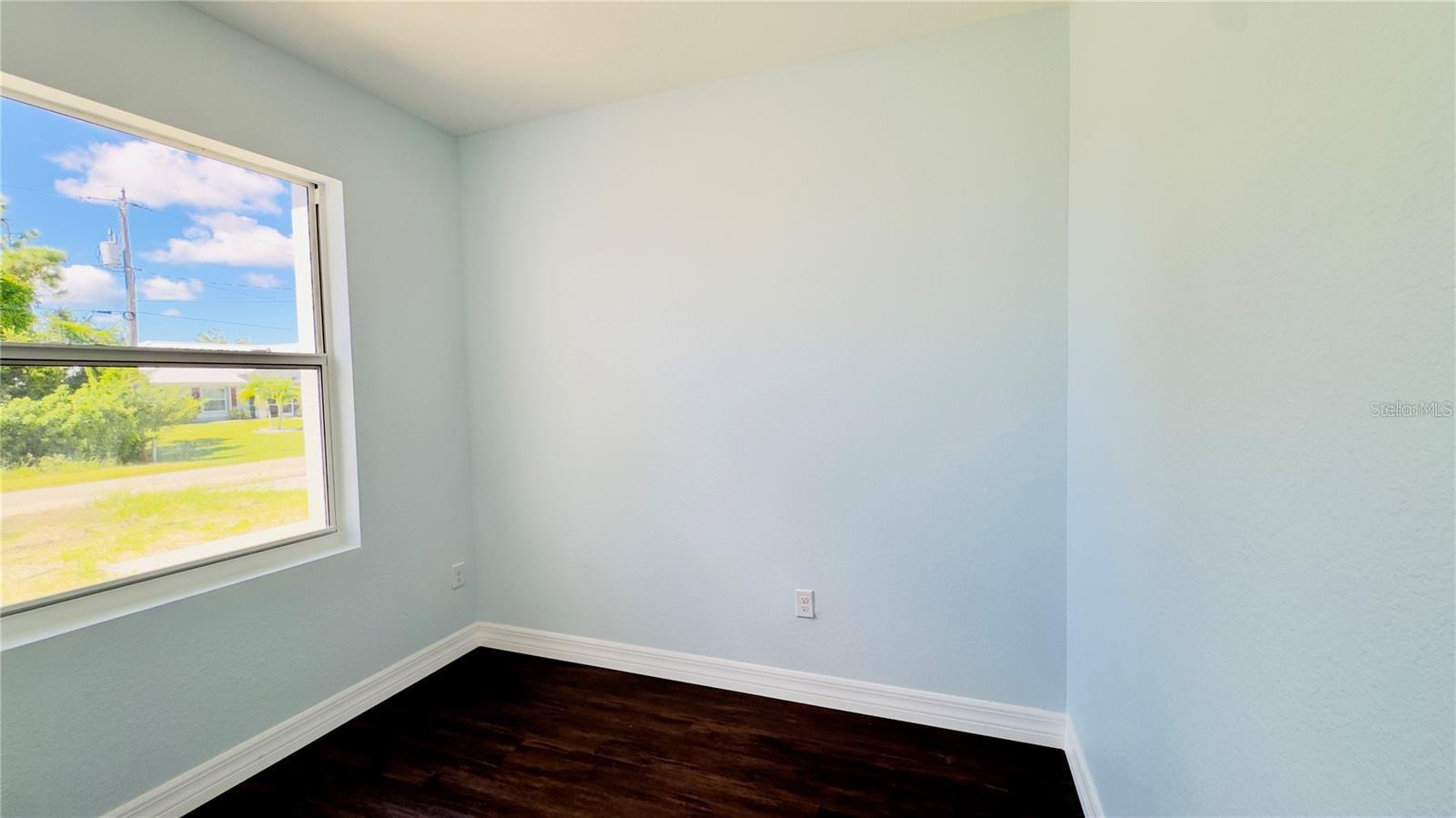 Image 7 of 16 For 14108 Chesswood Lane