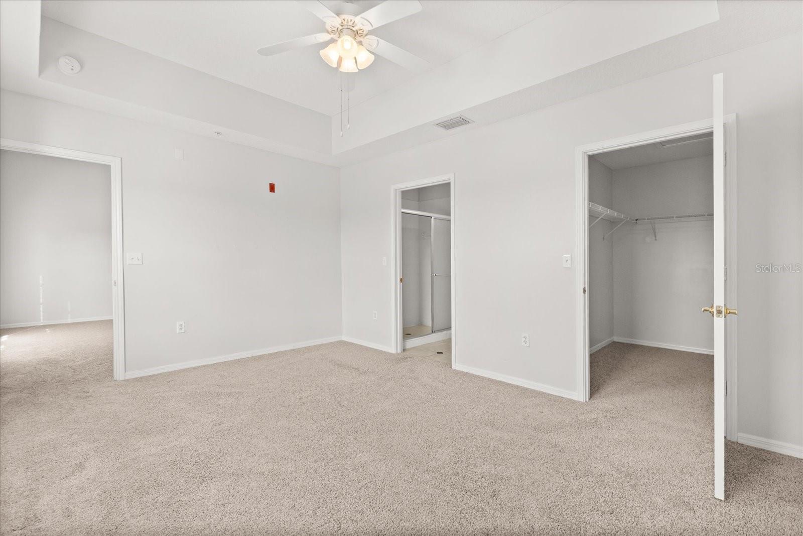 Image 20 of 30 For 909 Waterside Ln  307