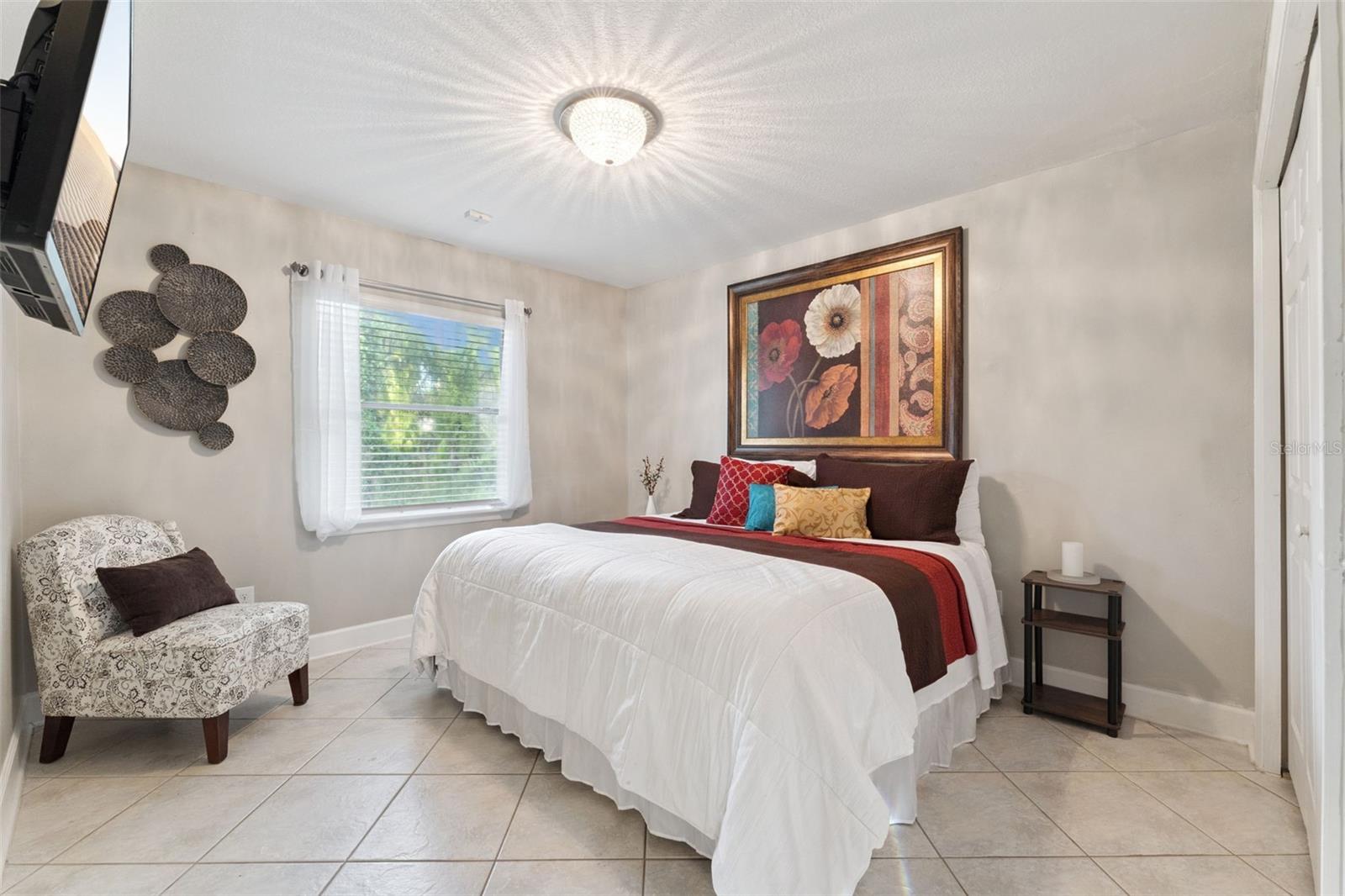 Image 20 of 30 For 12028 Gray Birch Circle