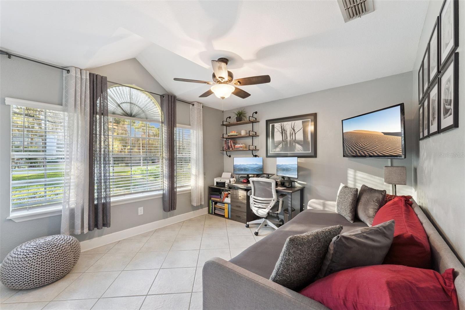 Image 22 of 30 For 12028 Gray Birch Circle