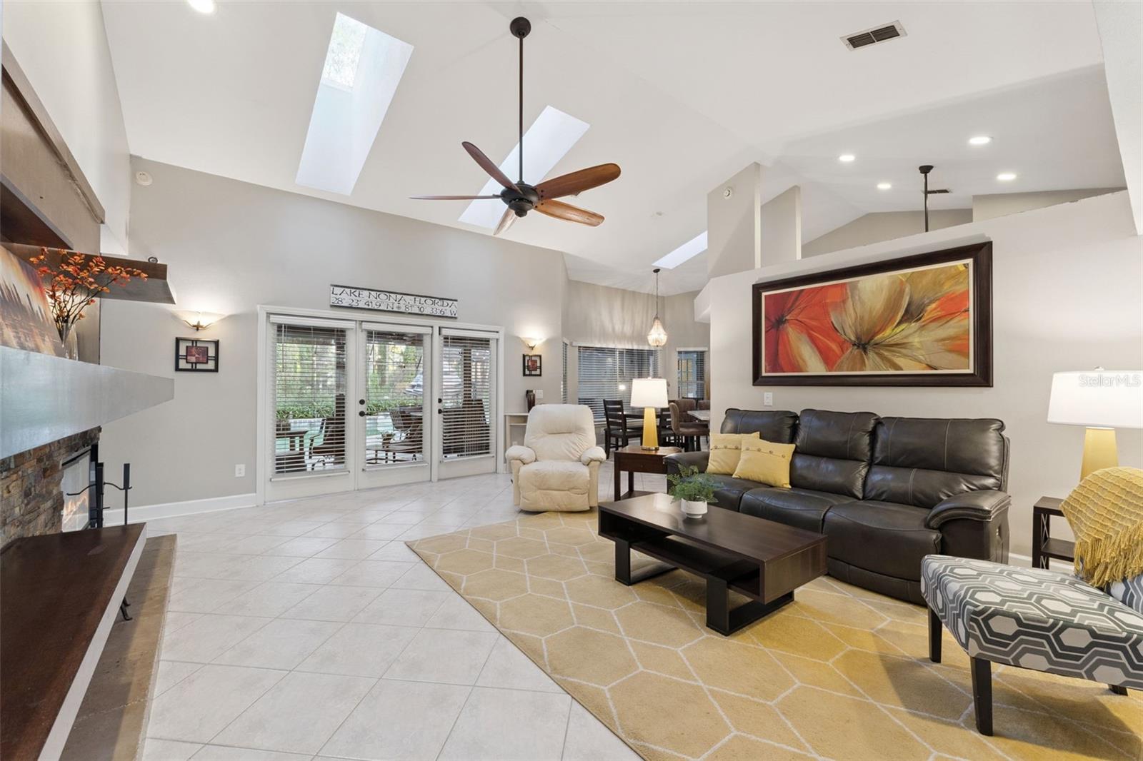 Image 6 of 30 For 12028 Gray Birch Circle