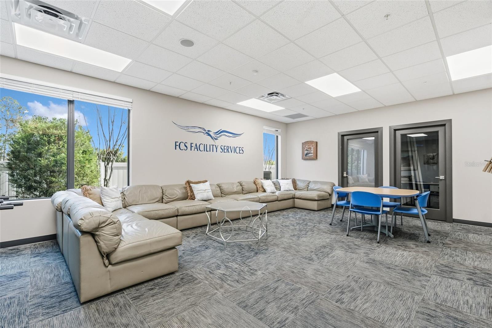 Image 12 of 74 For 131 Country Club Road