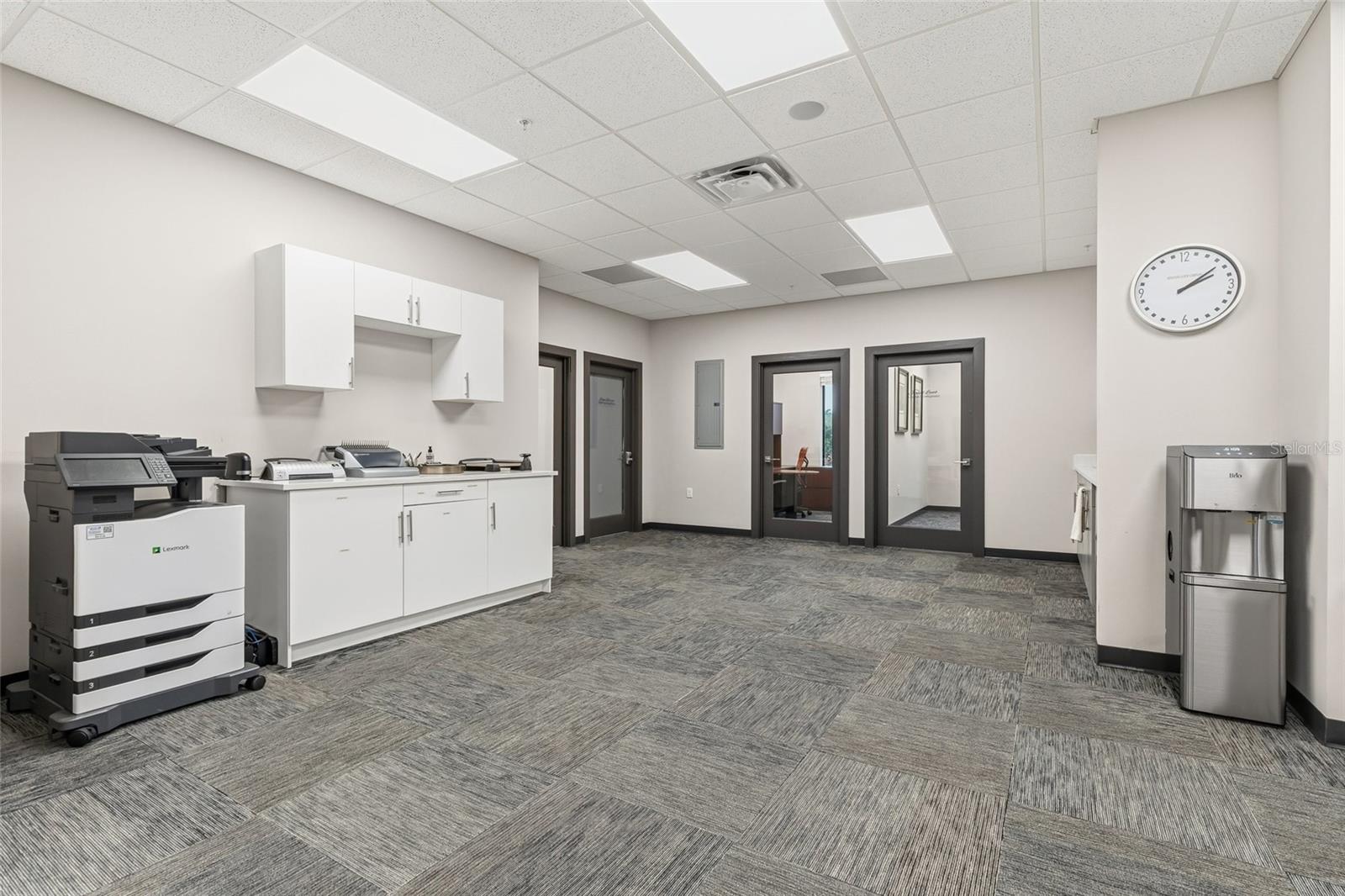 Image 20 of 74 For 131 Country Club Road