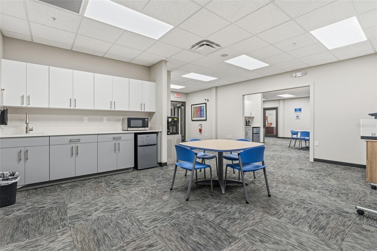 Image 32 of 74 For 131 Country Club Road