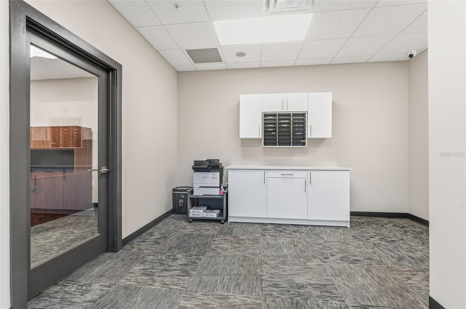 Image 44 of 74 For 131 Country Club Road